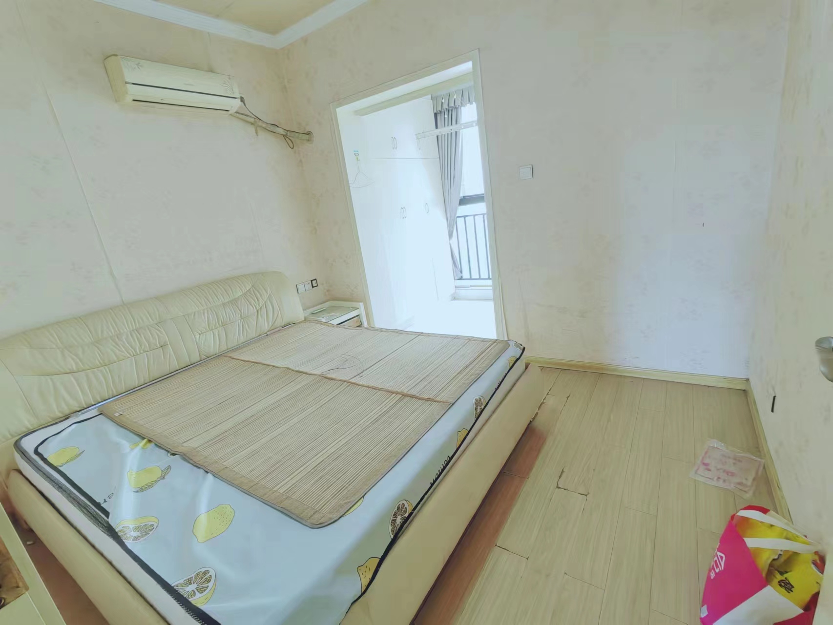 嘉盛华府 3室2厅2卫 45.0万 嘉盛华府 3室2厅2卫 45.0万室内图