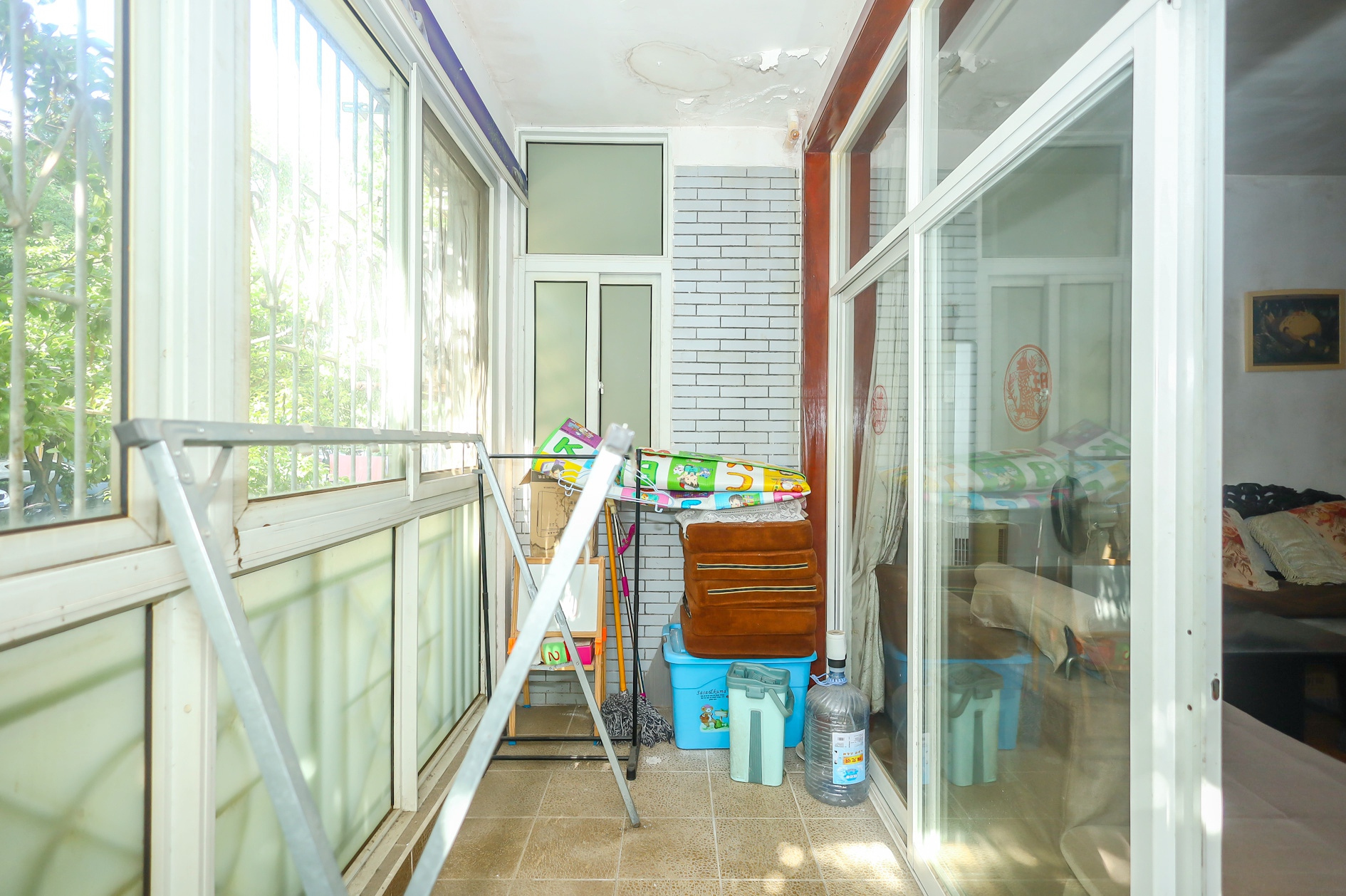 山水人家三期 3室2厅1卫 85.0万 山水人家三期 3室2厅1卫 85.0万阳台