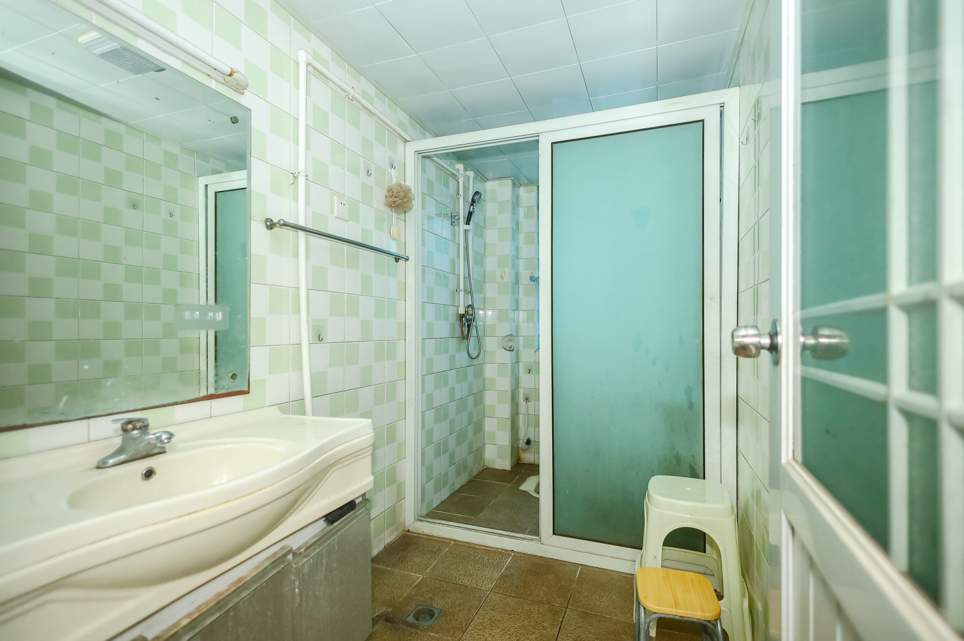 山水人家三期 3室2厅1卫 85.0万 山水人家三期 3室2厅1卫 85.0万卫生间