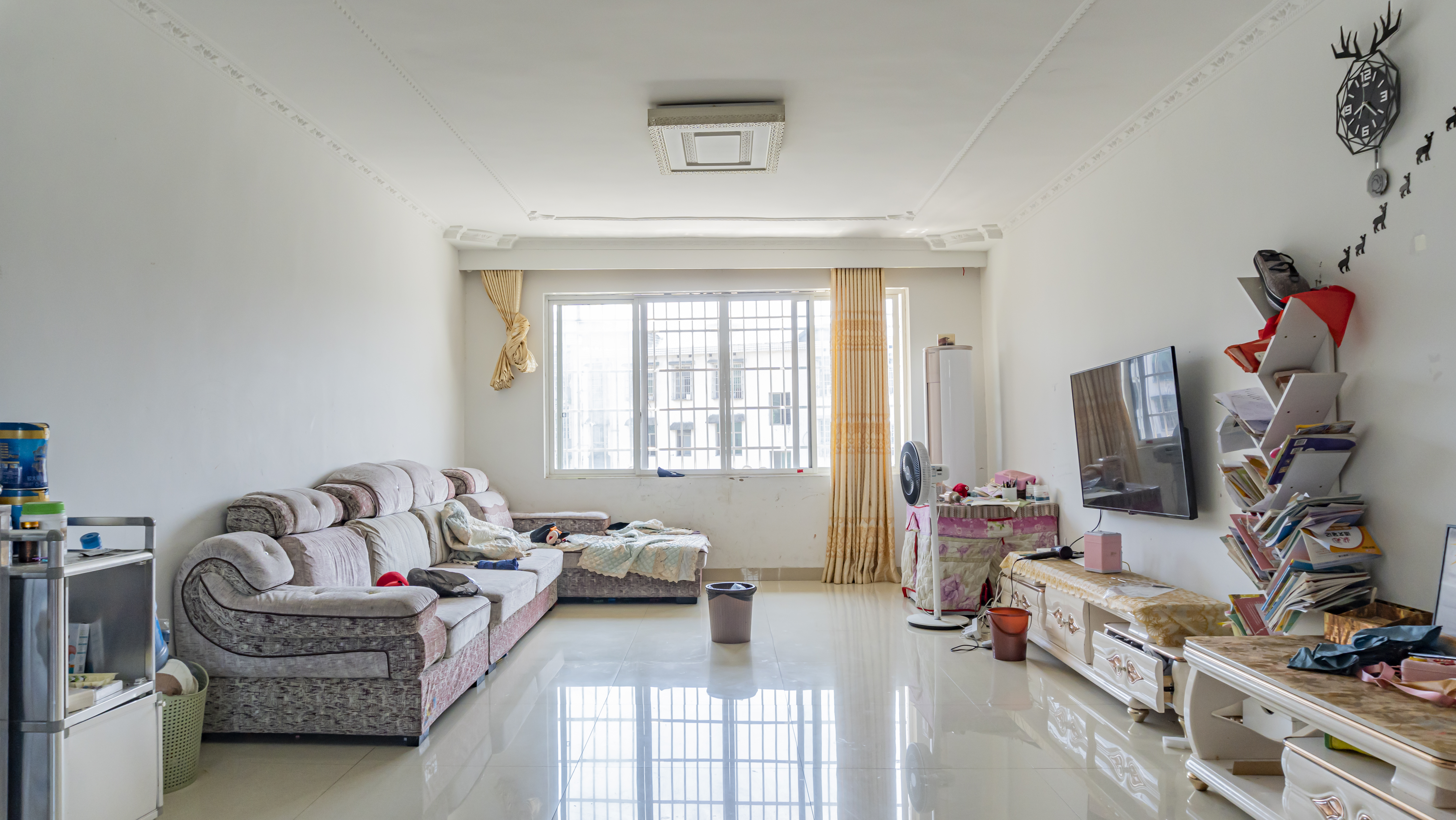 旭华新村  4室2厅2卫   75.00万