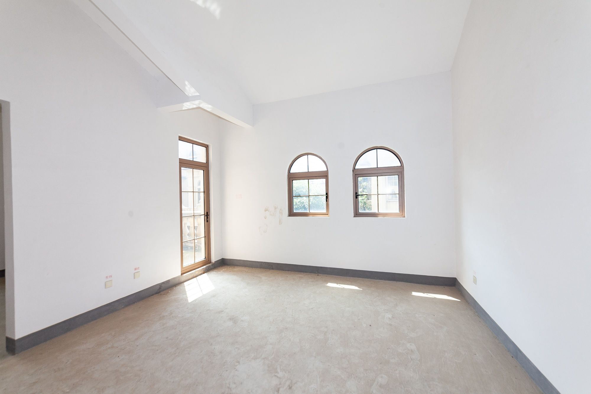 金地三千府(金地湖山樾、金地自在城)  5室2厅2卫    665.0万 金地三千府(金地湖山樾、金地自在城)  5室2厅2卫    665.0万其他