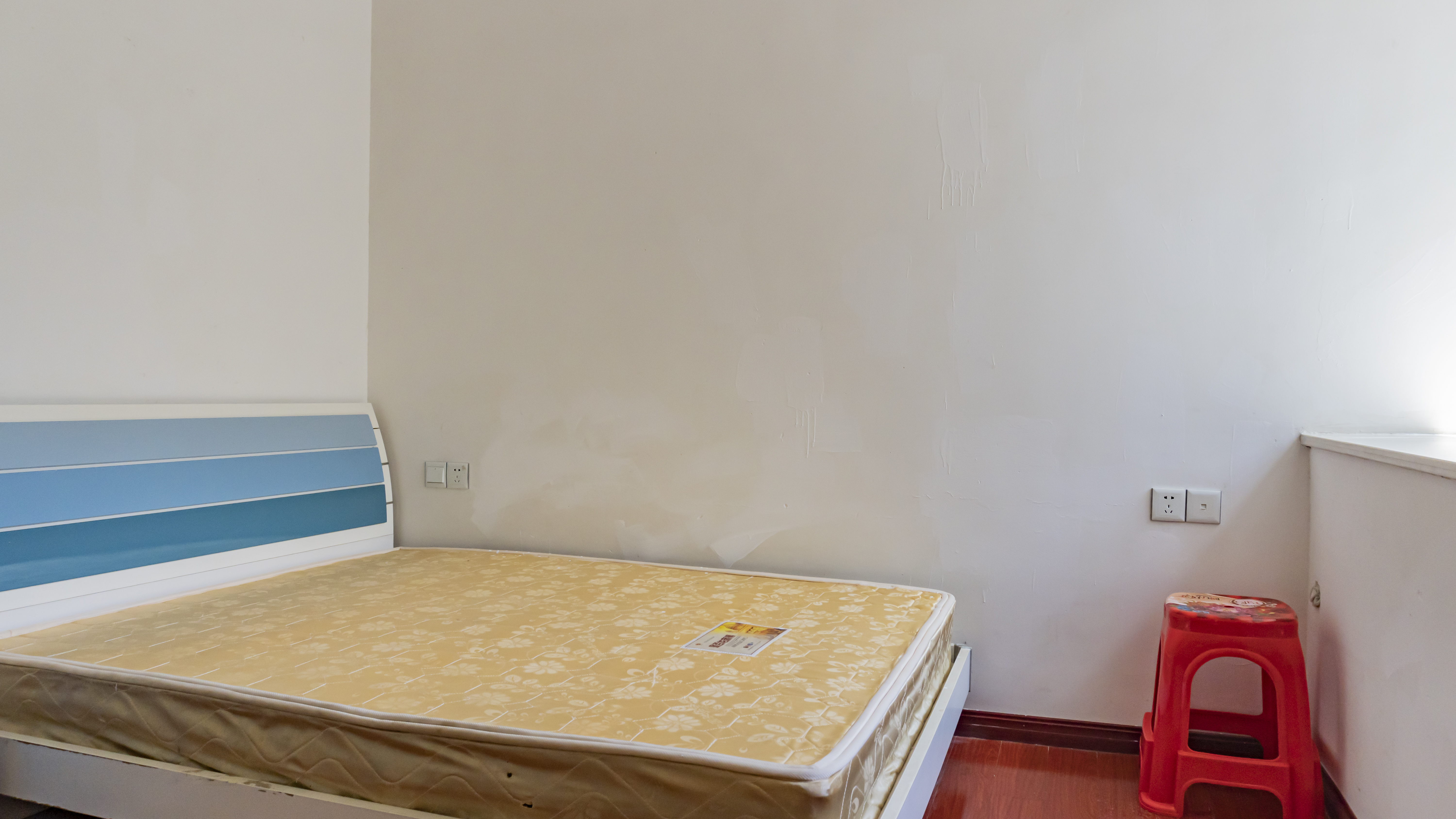 香格里拉  2室1厅1卫    46.8万 香格里拉  2室1厅1卫    46.8万室内图