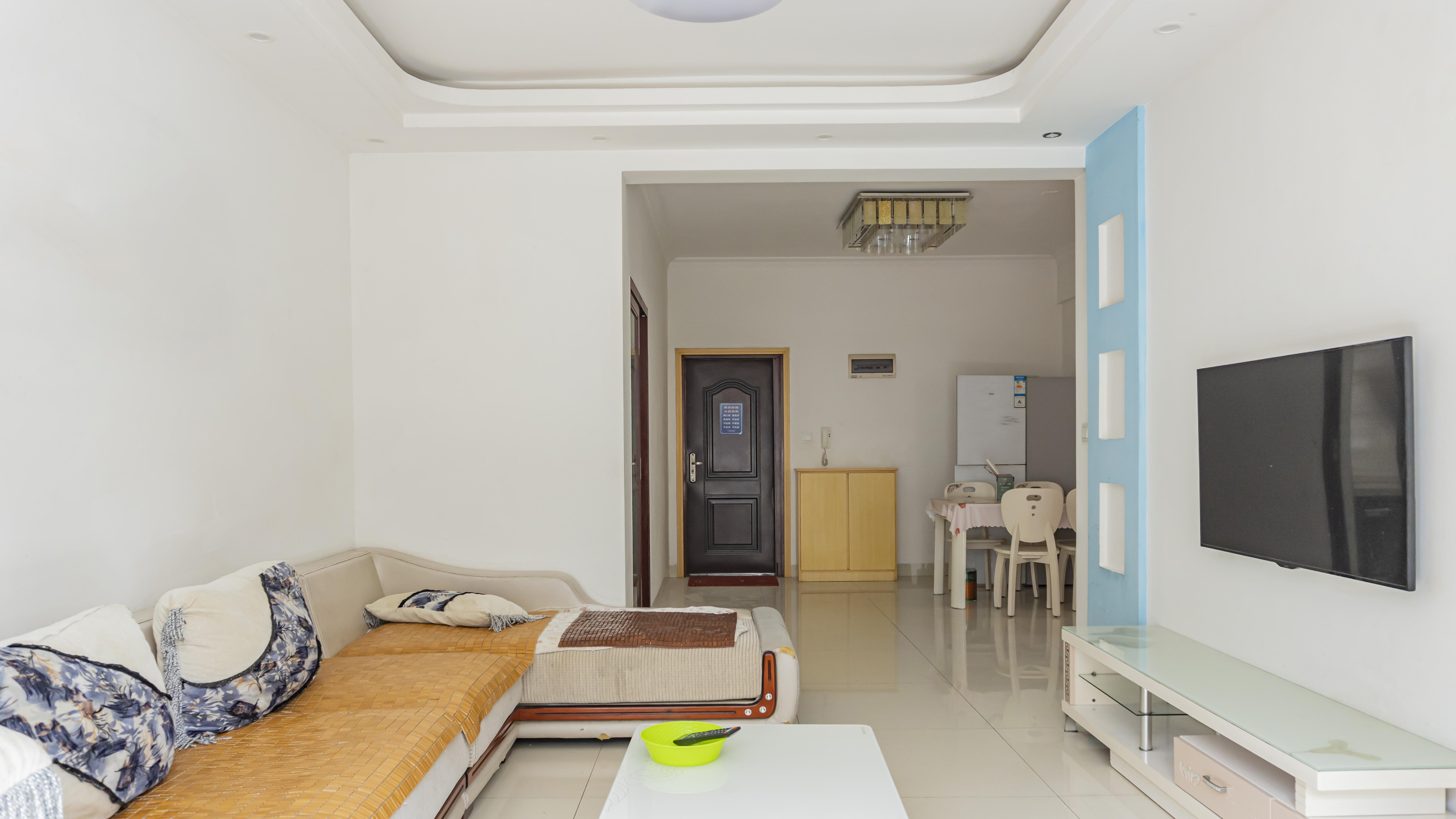 香格里拉  2室1厅1卫    46.8万 香格里拉  2室1厅1卫    46.8万室内图