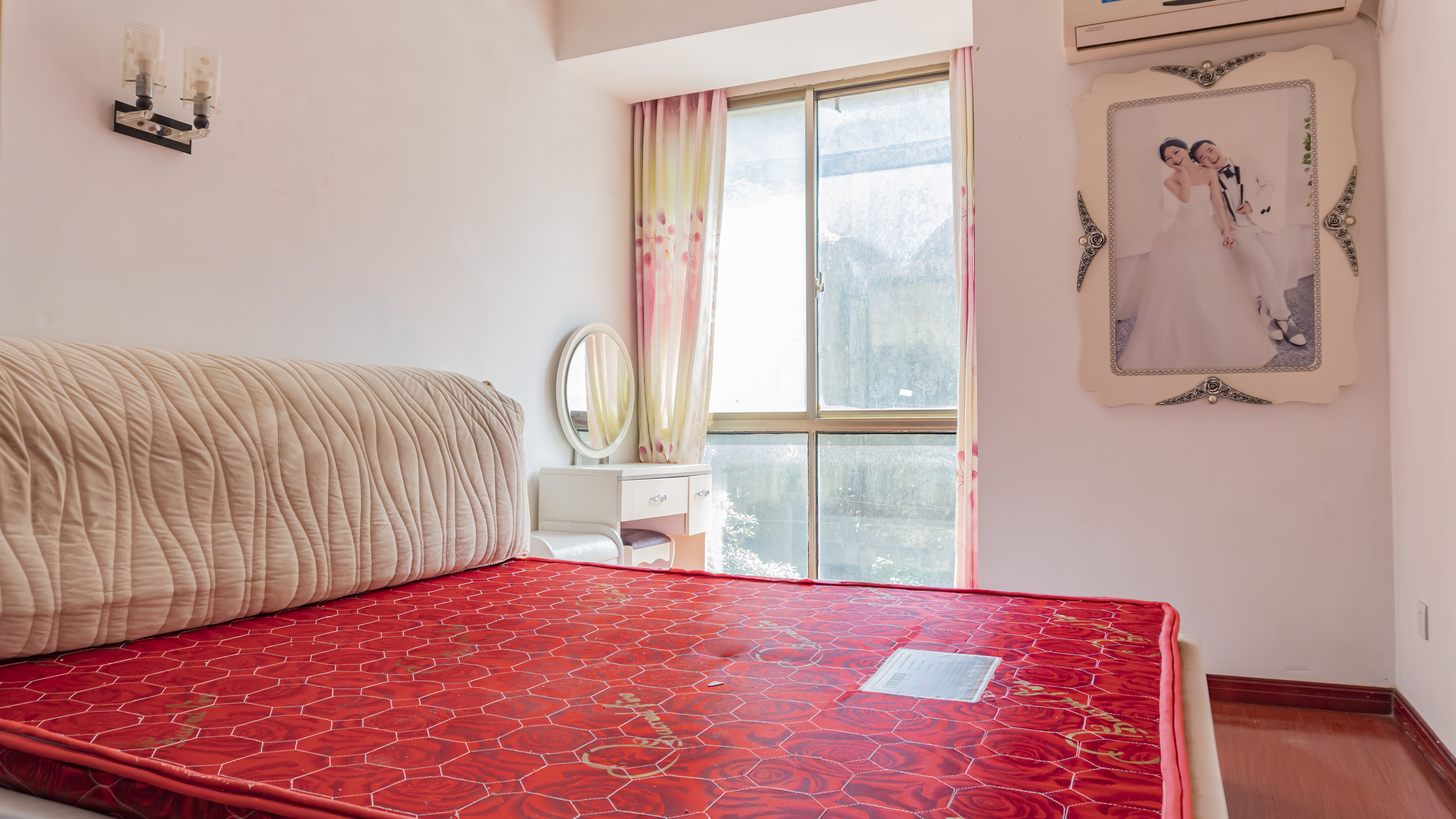 香格里拉  2室1厅1卫    46.8万 香格里拉  2室1厅1卫    46.8万室内图