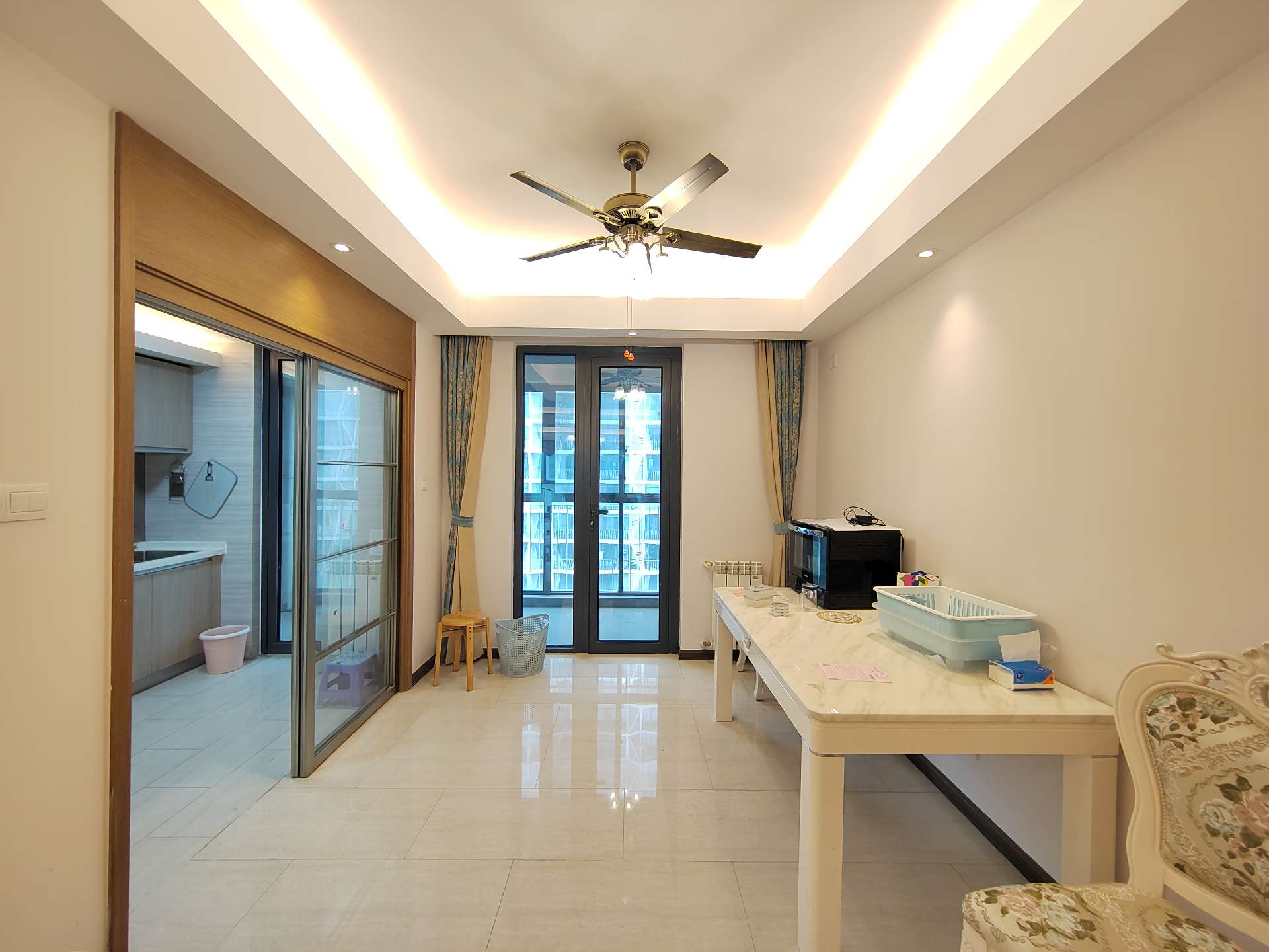 新阳光100大湖第 4室2厅2卫 5500.00元/月 新阳光100大湖第 4室2厅2卫 5500.00元/月户型图