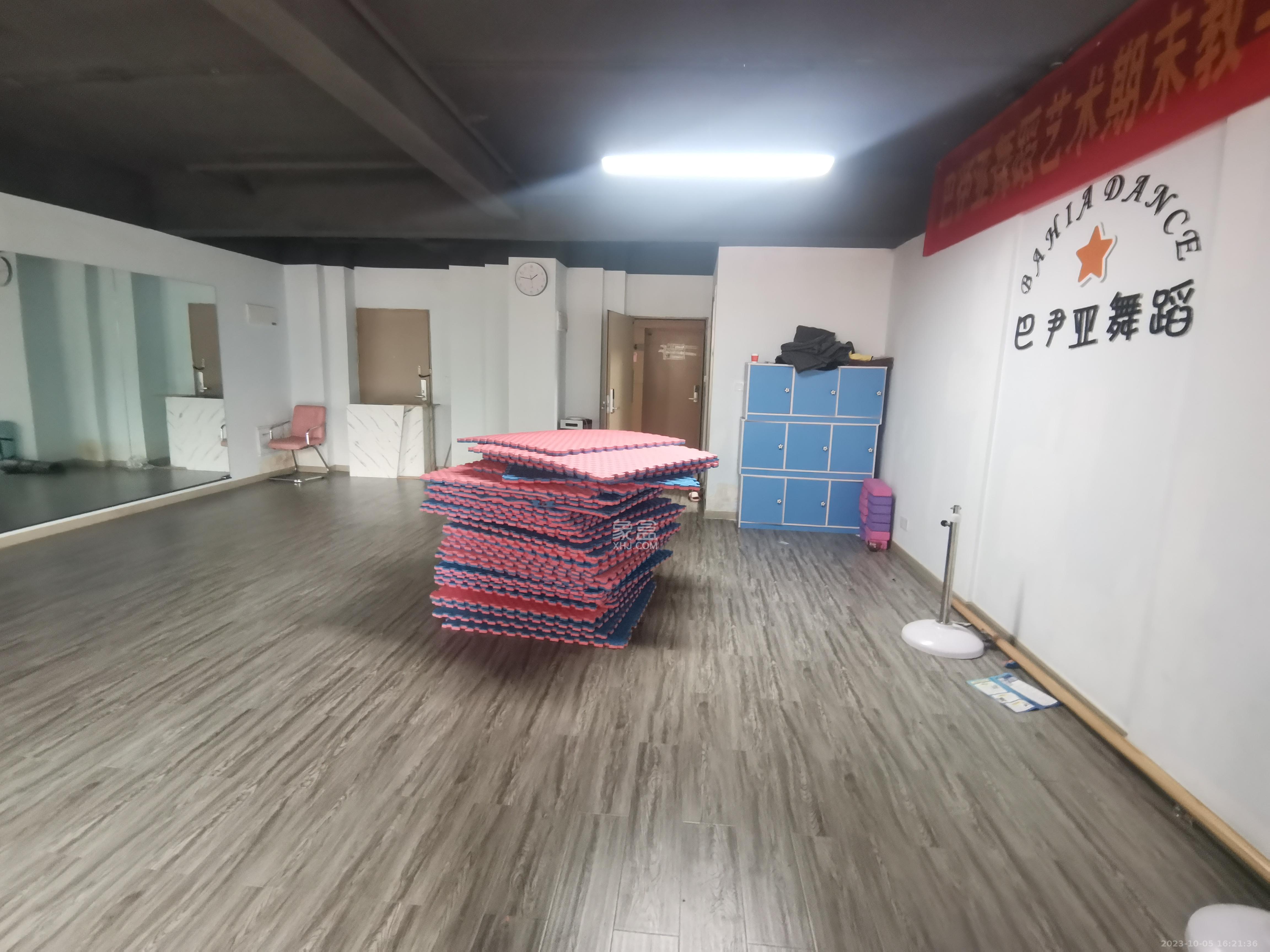 海伦春天  1室1厅1卫   2600.00元/月室内图
