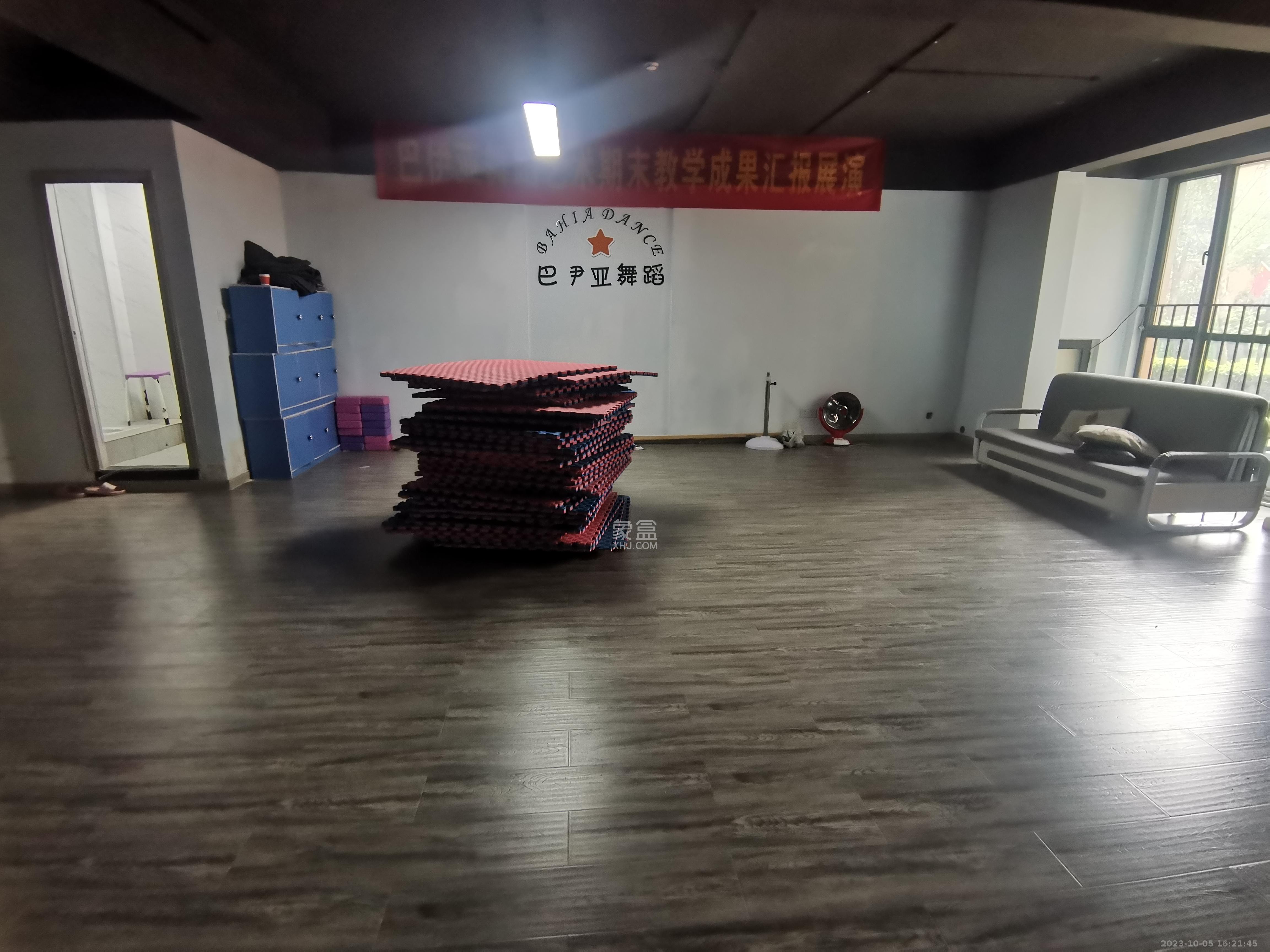 海伦春天  1室1厅1卫   2600.00元/月室内图