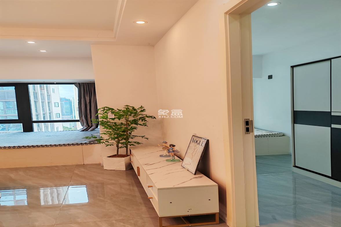 富力新天地三期 2室1厅1卫 2000.00元/月 富力新天地三期 2室1厅1卫 2000.00元/月室内图