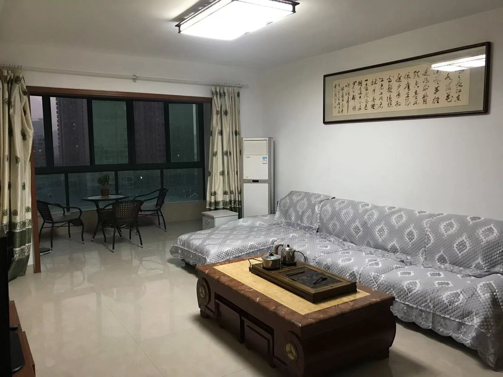 沐林美郡  3室2厅2卫   69.80万客厅