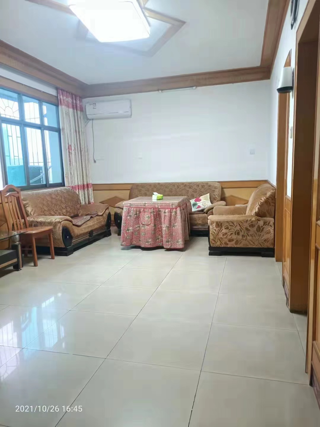区公安局家属楼  3室2厅1卫   850.00元/月室内图