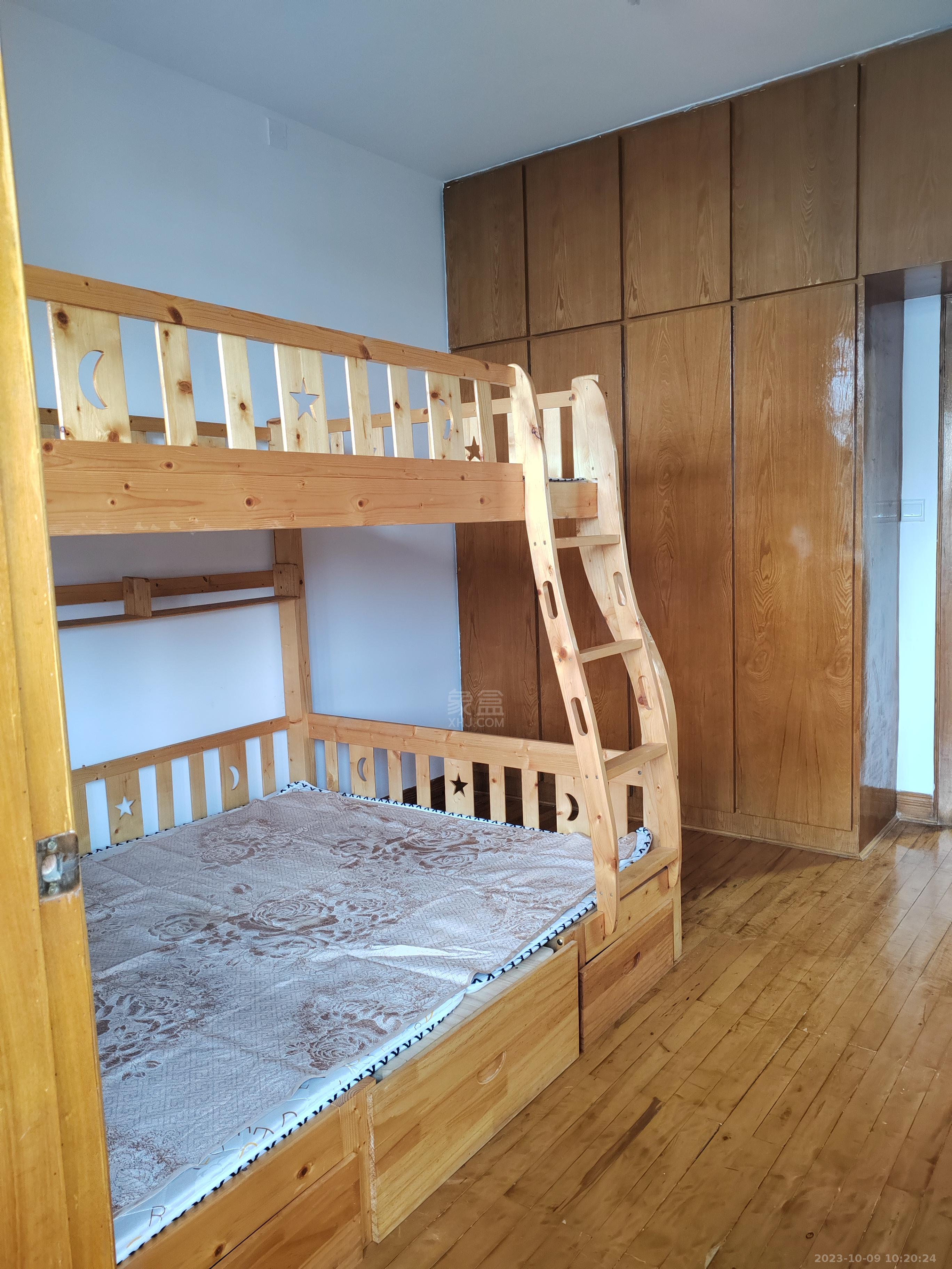 新建村  2室1厅1卫   700.00元/月室内图