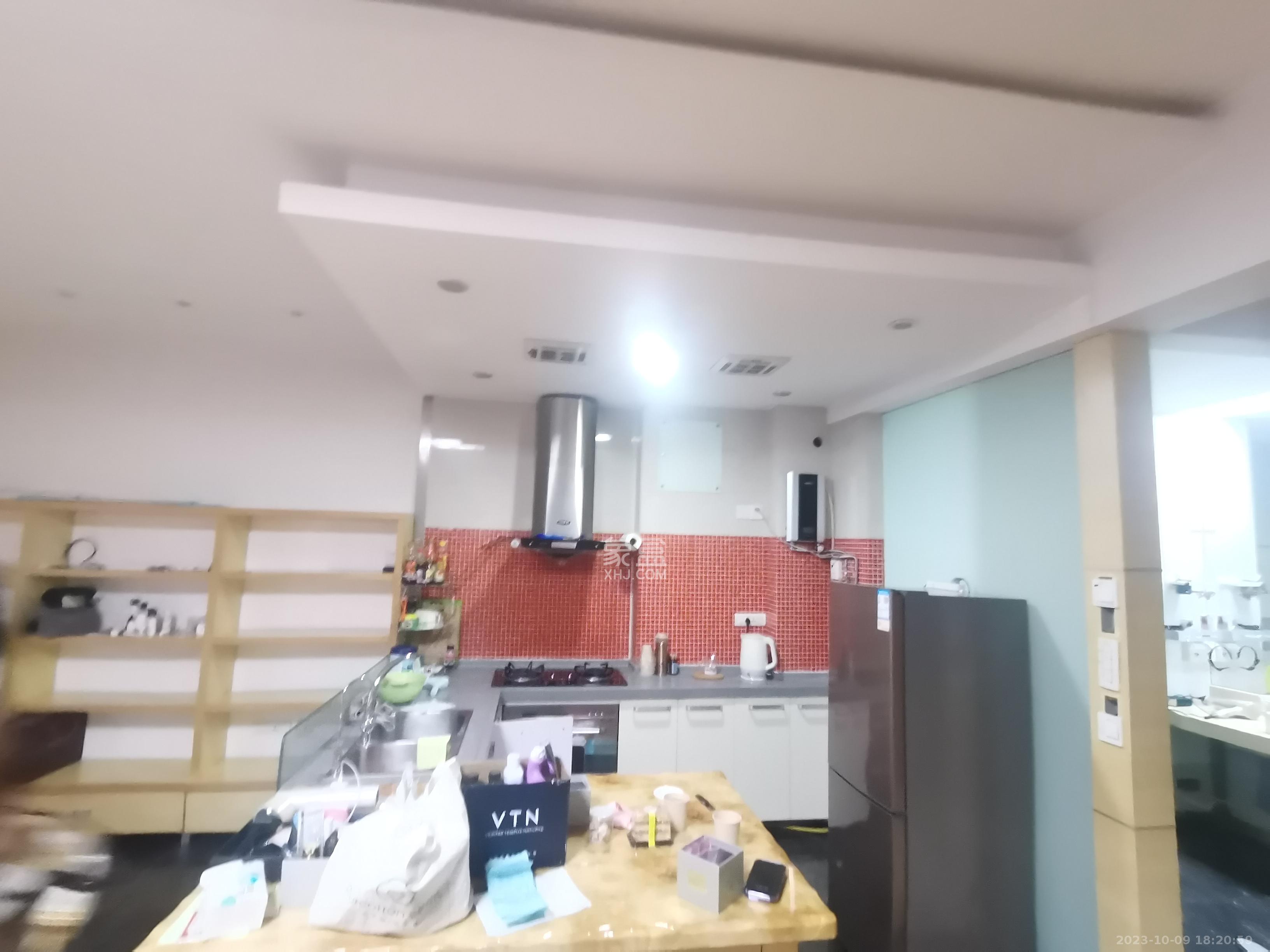 鸿铭中心  2室1厅1卫   2500.00元/月室内图