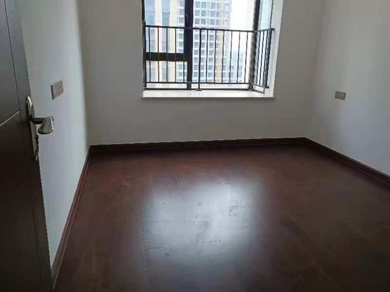 城际空间站 4室2厅2卫 100.0万 城际空间站 4室2厅2卫 100.0万室内图