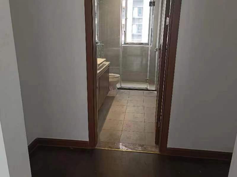 城际空间站 4室2厅2卫 100.0万 城际空间站 4室2厅2卫 100.0万室内图