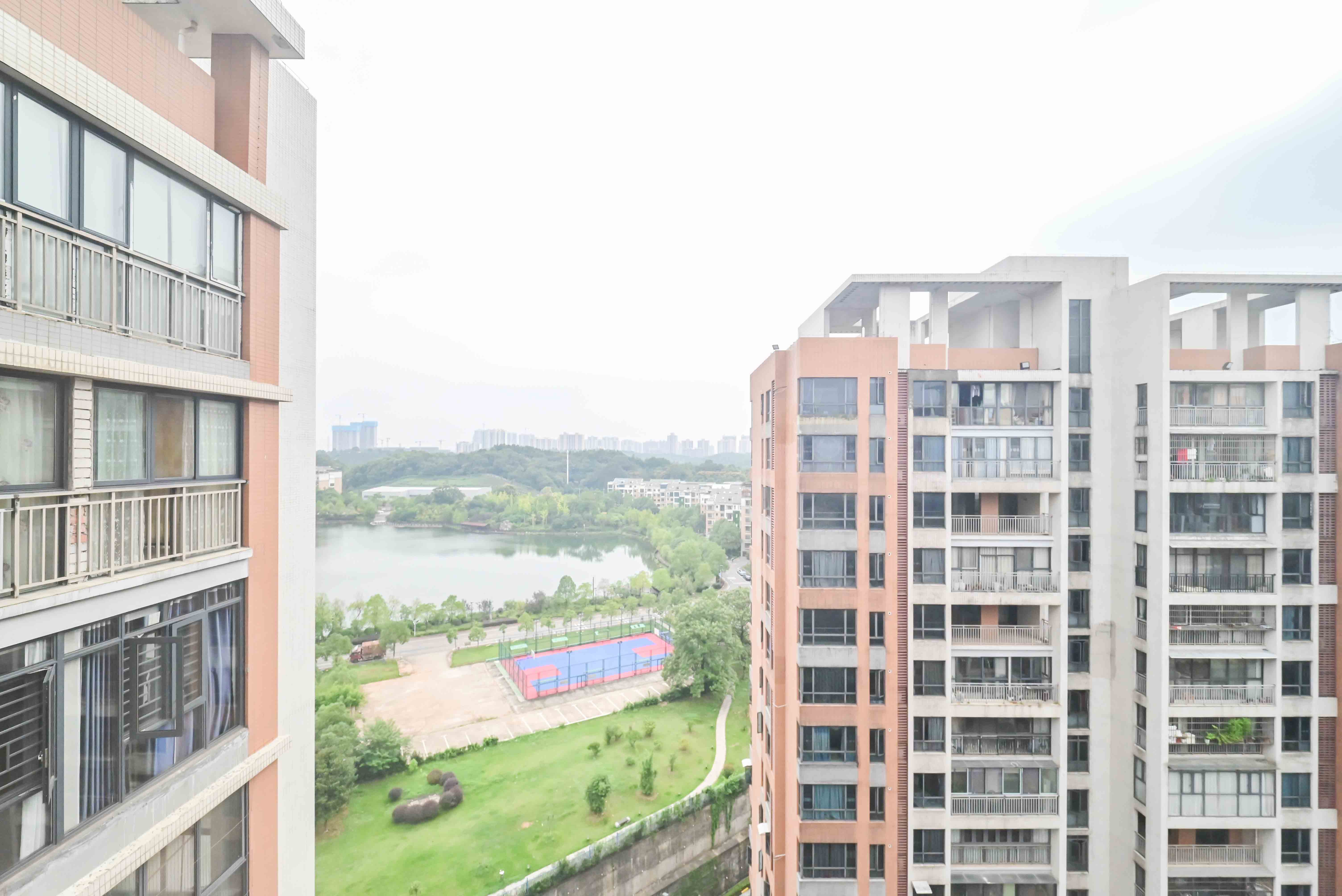 长房南屏锦源  5室2厅2卫   255.00万其他