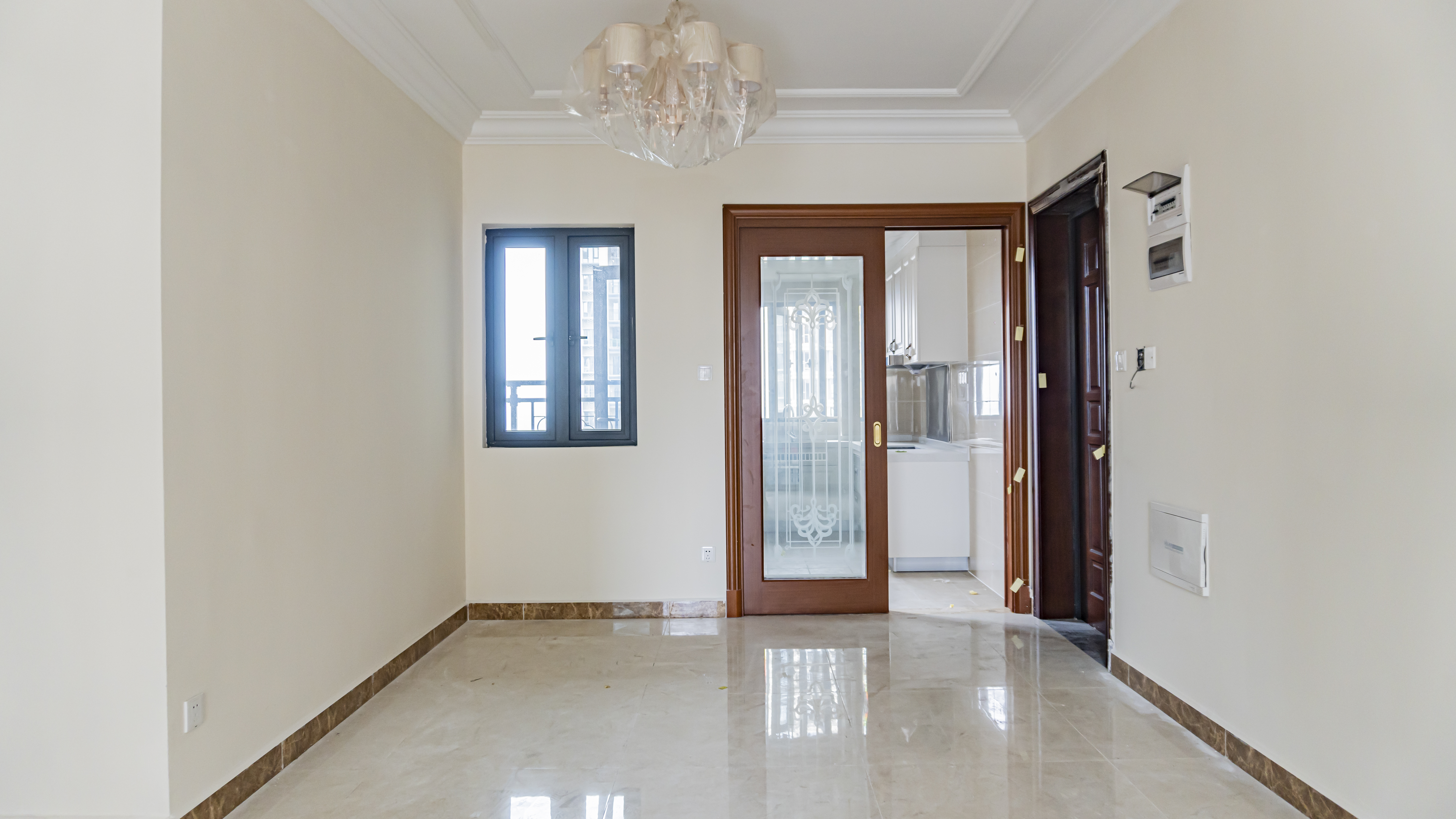 恒大名都 3室2厅2卫 94.0万 恒大名都 3室2厅2卫 94.0万室内图