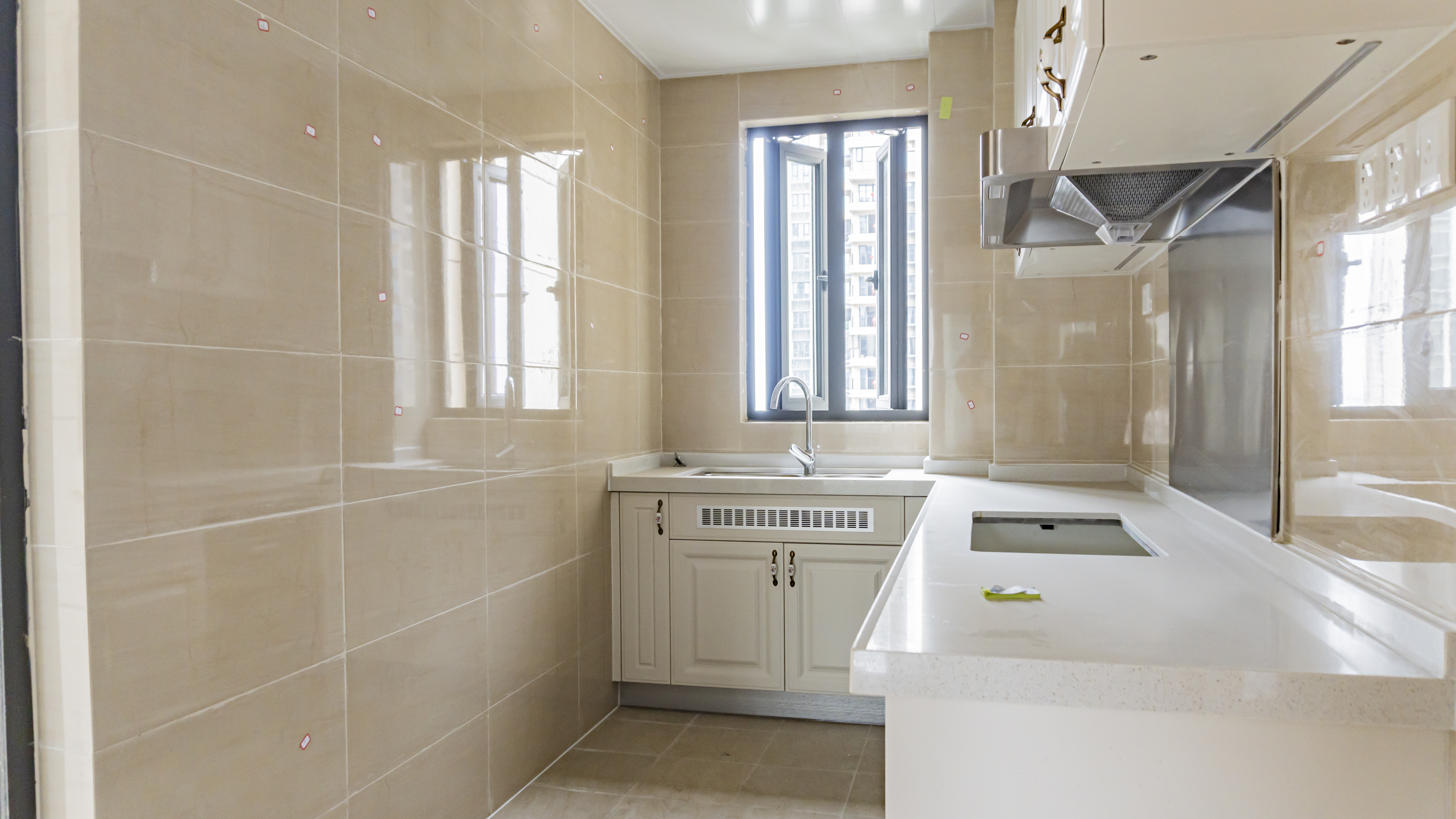 恒大名都 3室2厅2卫 94.0万 恒大名都 3室2厅2卫 94.0万室内图