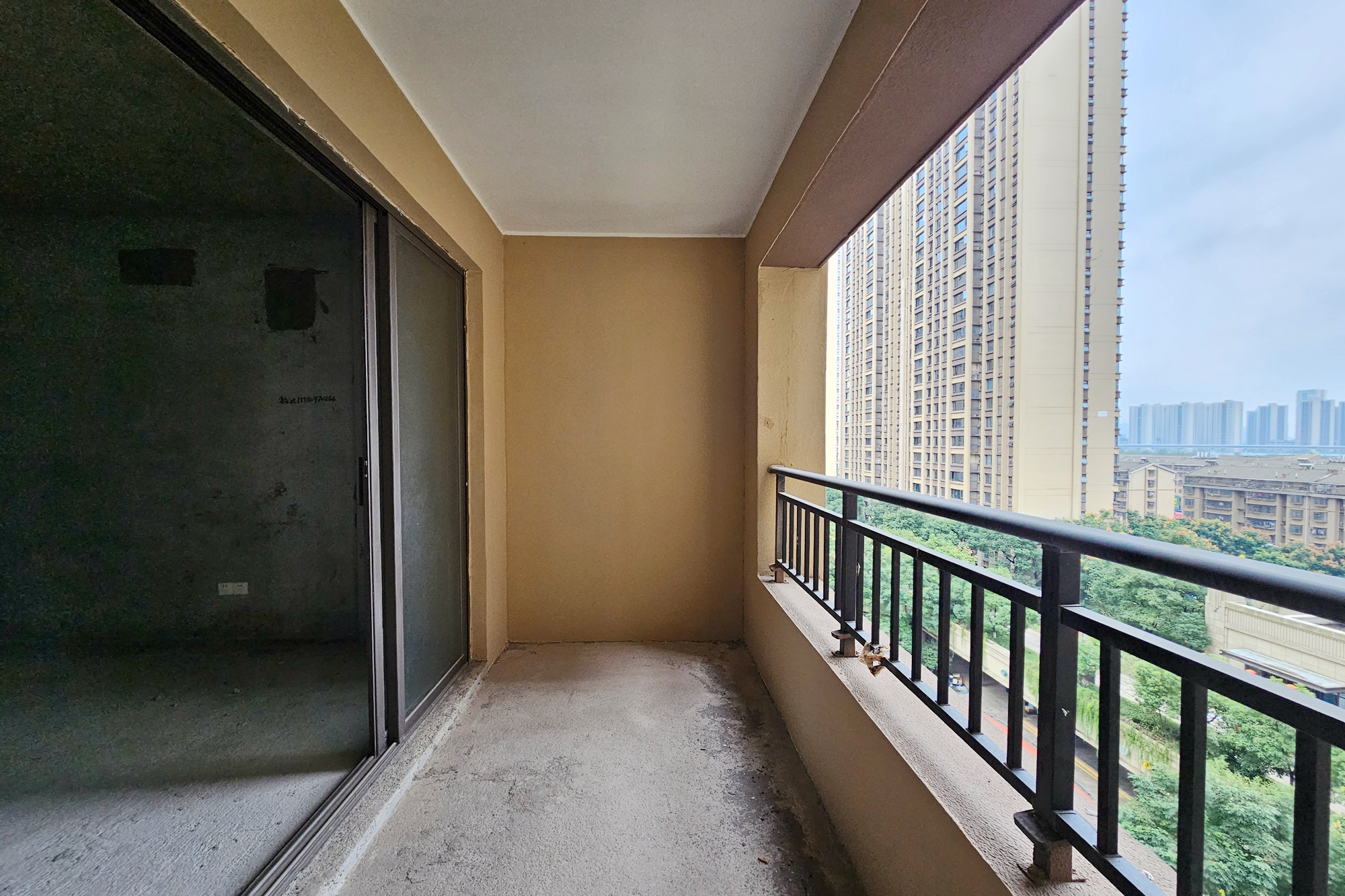 阳光城尚东湾青云苑 4室2厅2卫 137.0万 阳光城尚东湾青云苑 4室2厅2卫 137.0万其他