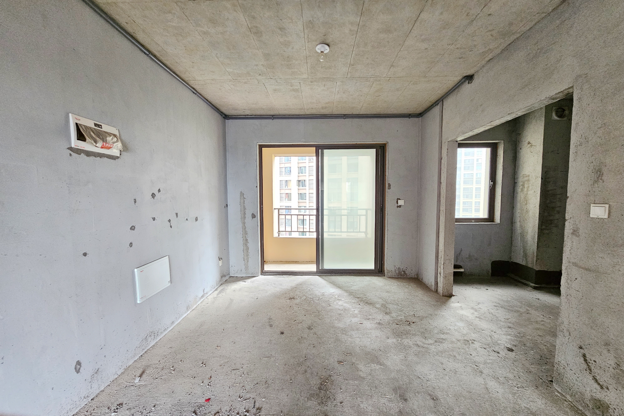 阳光城尚东湾青云苑 4室2厅2卫 137.0万 阳光城尚东湾青云苑 4室2厅2卫 137.0万其他