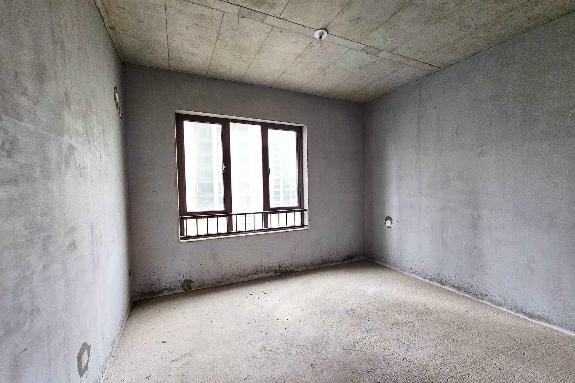 阳光城尚东湾青云苑 4室2厅2卫 137.0万 阳光城尚东湾青云苑 4室2厅2卫 137.0万其他