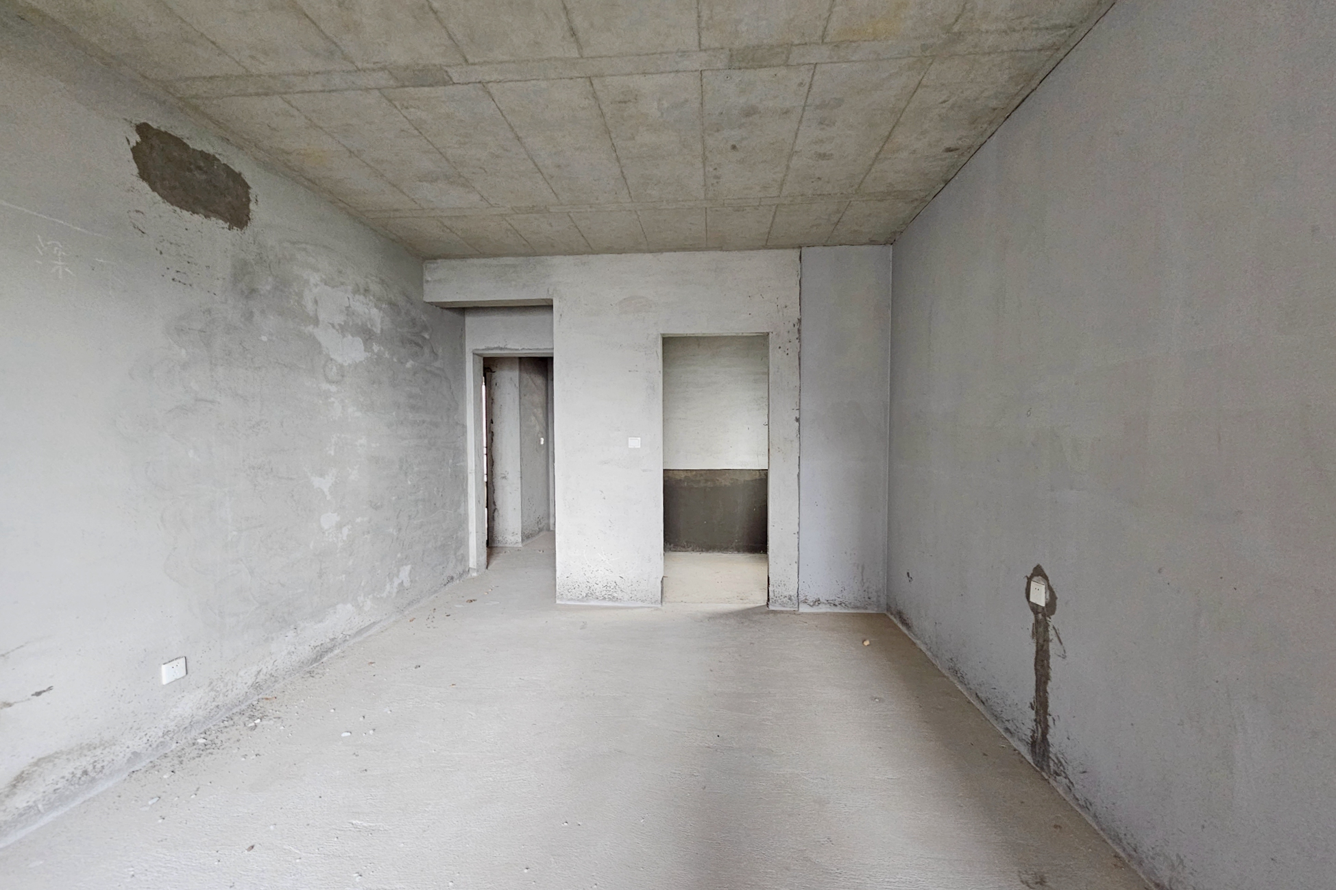 阳光城尚东湾青云苑 4室2厅2卫 137.0万 阳光城尚东湾青云苑 4室2厅2卫 137.0万其他