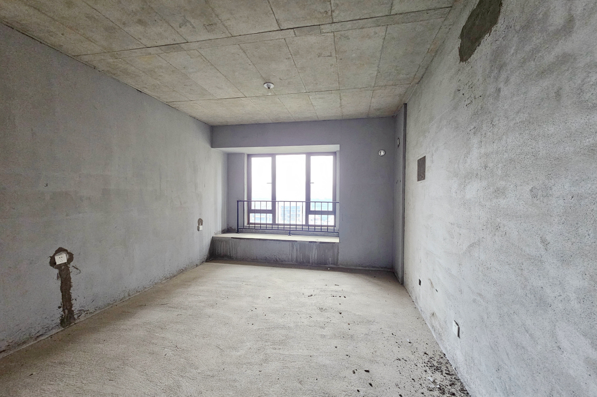 阳光城尚东湾青云苑 4室2厅2卫 137.0万 阳光城尚东湾青云苑 4室2厅2卫 137.0万其他