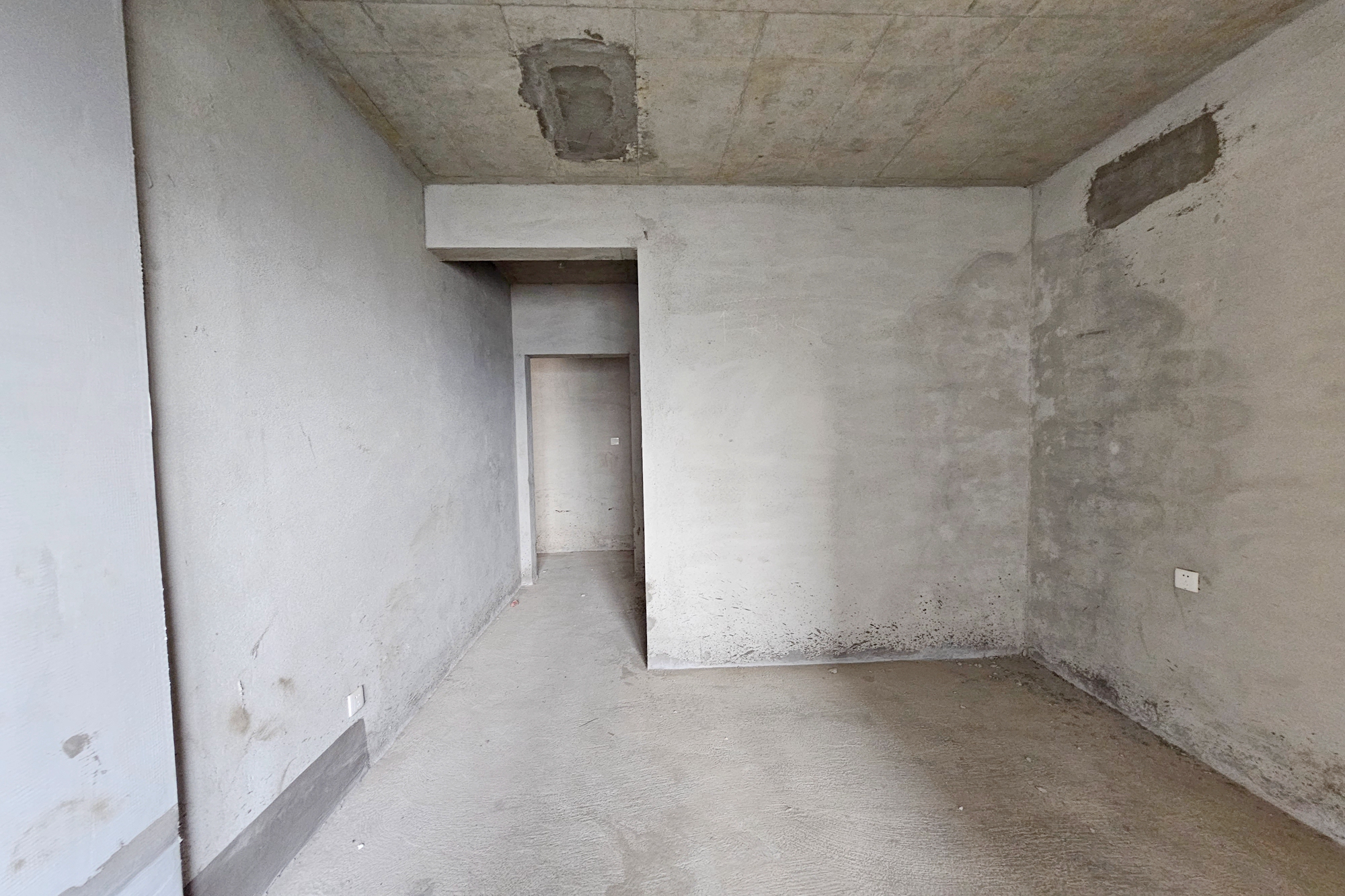 阳光城尚东湾青云苑 4室2厅2卫 137.0万 阳光城尚东湾青云苑 4室2厅2卫 137.0万其他