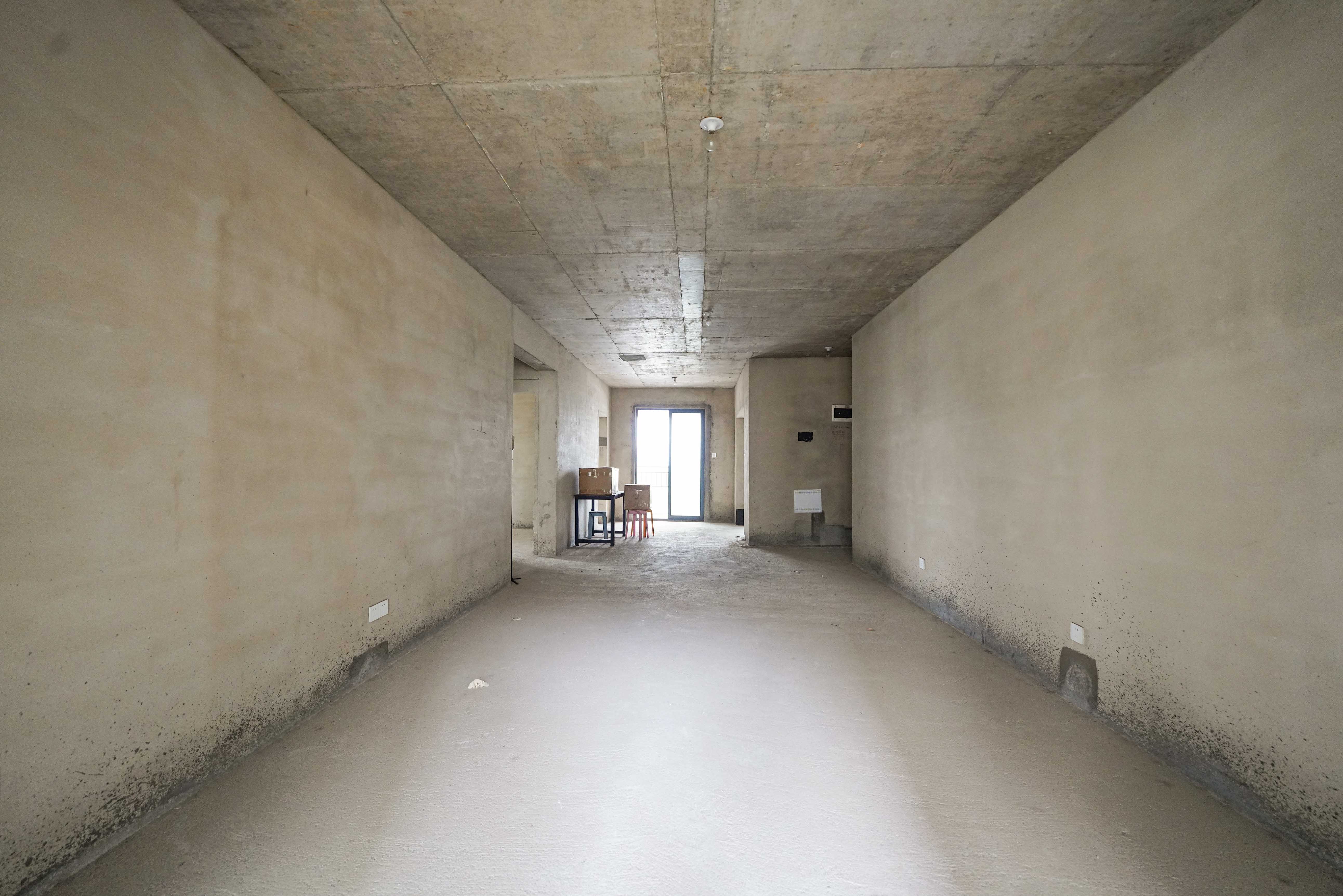 五矿万境蓝山  3室2厅2卫    123.0万客厅