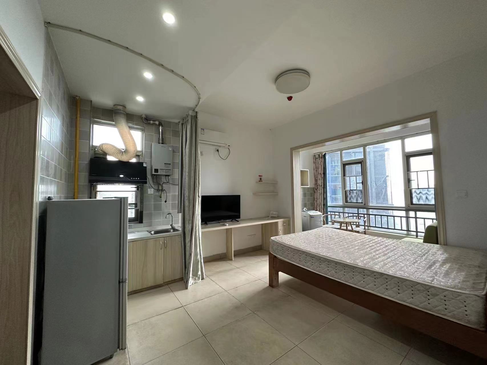 庐山一号  1室1厅1卫    20.8万 庐山一号  1室1厅1卫    20.8万室内图