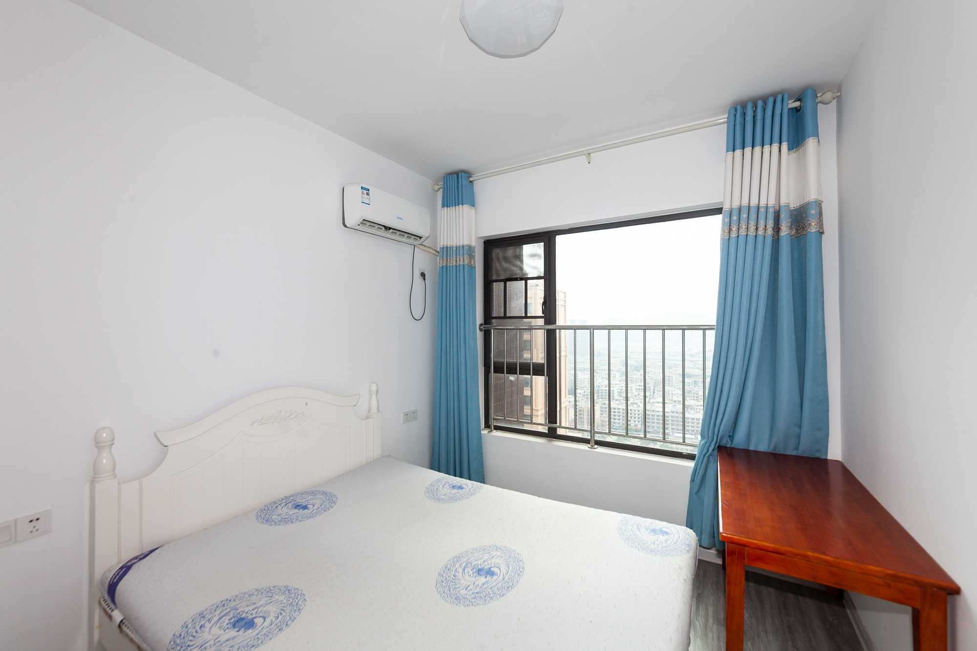 润和又一城 3室2厅2卫 115.8万 润和又一城 3室2厅2卫 115.8万卧室