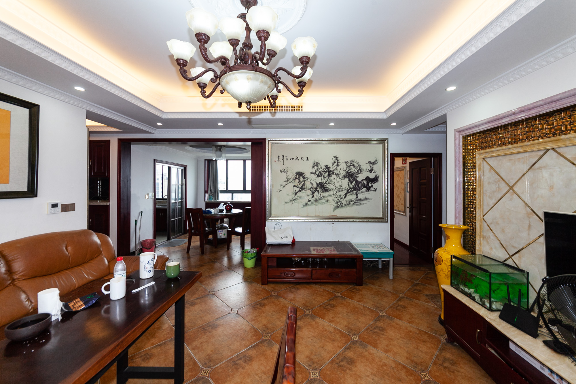 珠江东方明珠(新地东方明珠)三期  3室2厅2卫    80.0万 珠江东方明珠(新地东方明珠)三期  3室2厅2卫    80.0万客厅