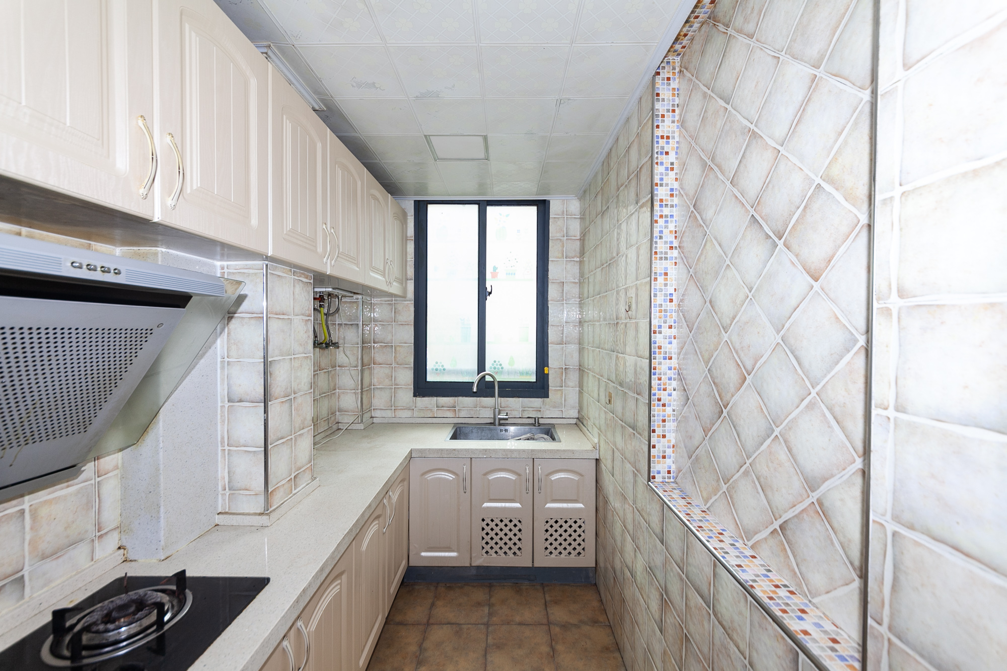 澳海澜庭  3室2厅1卫    76.8万厨房