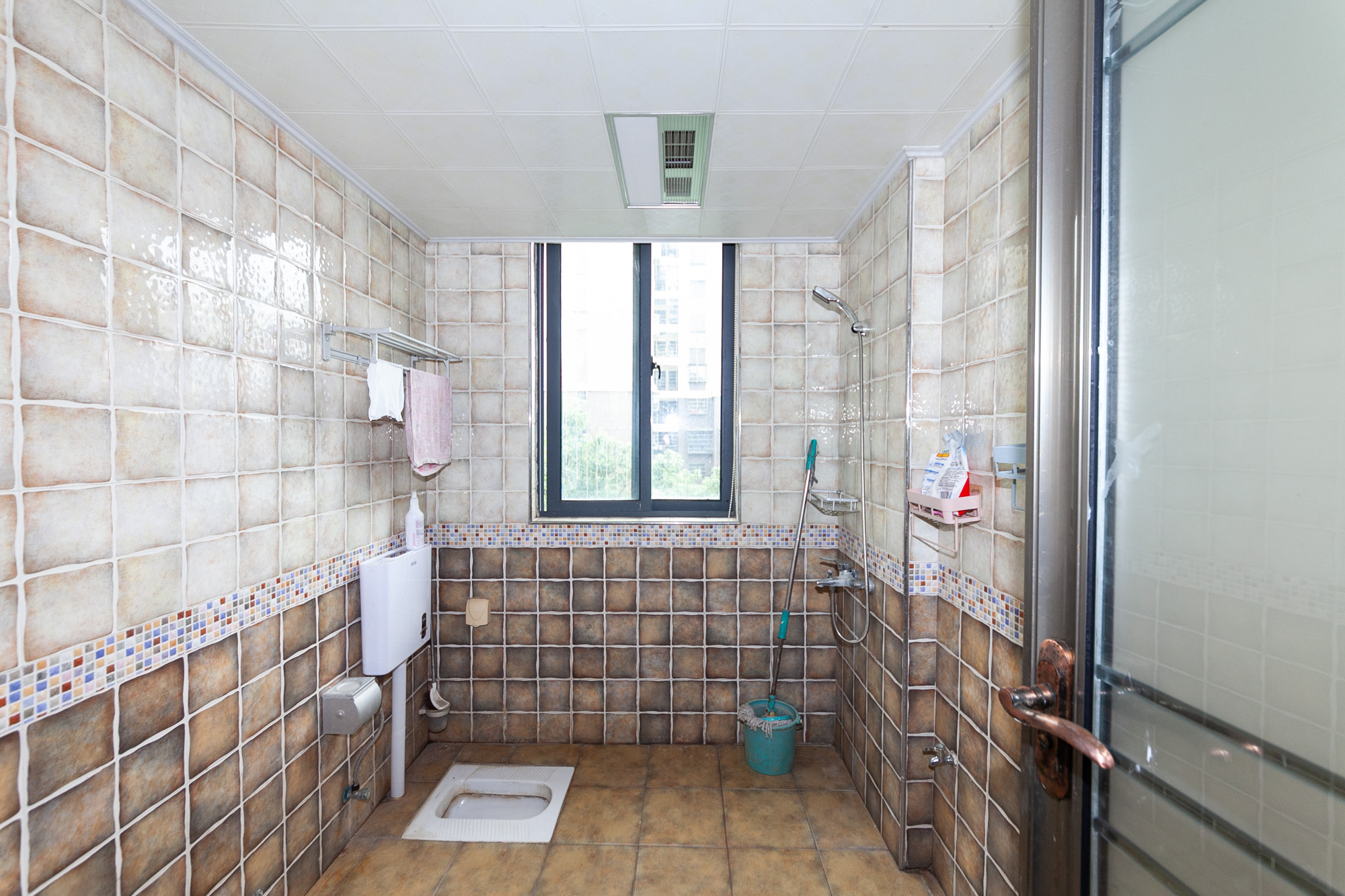 澳海澜庭 3室2厅1卫 76.8万 澳海澜庭 3室2厅1卫 76.8万其他