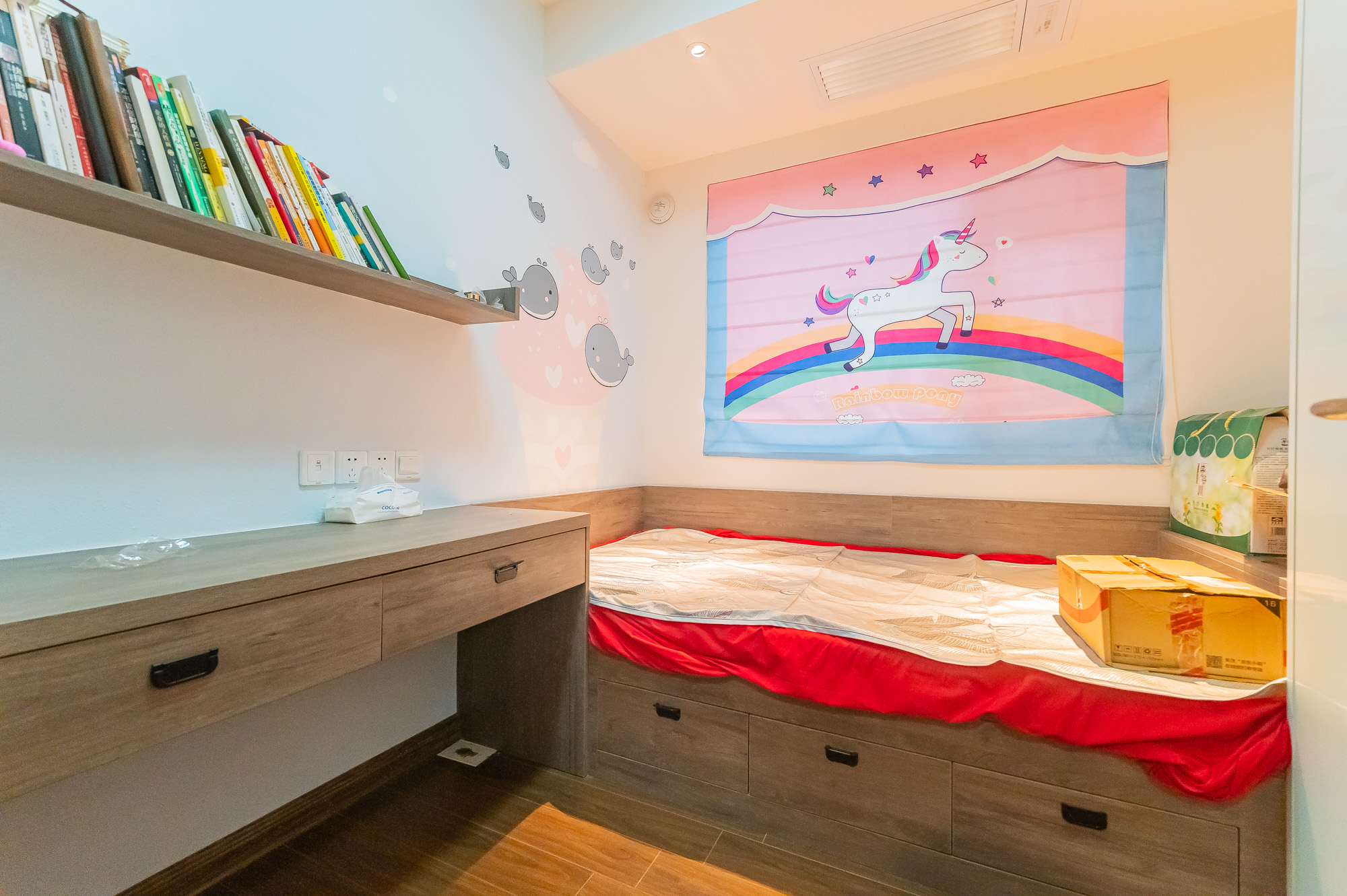 碧桂园中央花园 4室2厅2卫 129.8万 碧桂园中央花园 4室2厅2卫 129.8万卧室