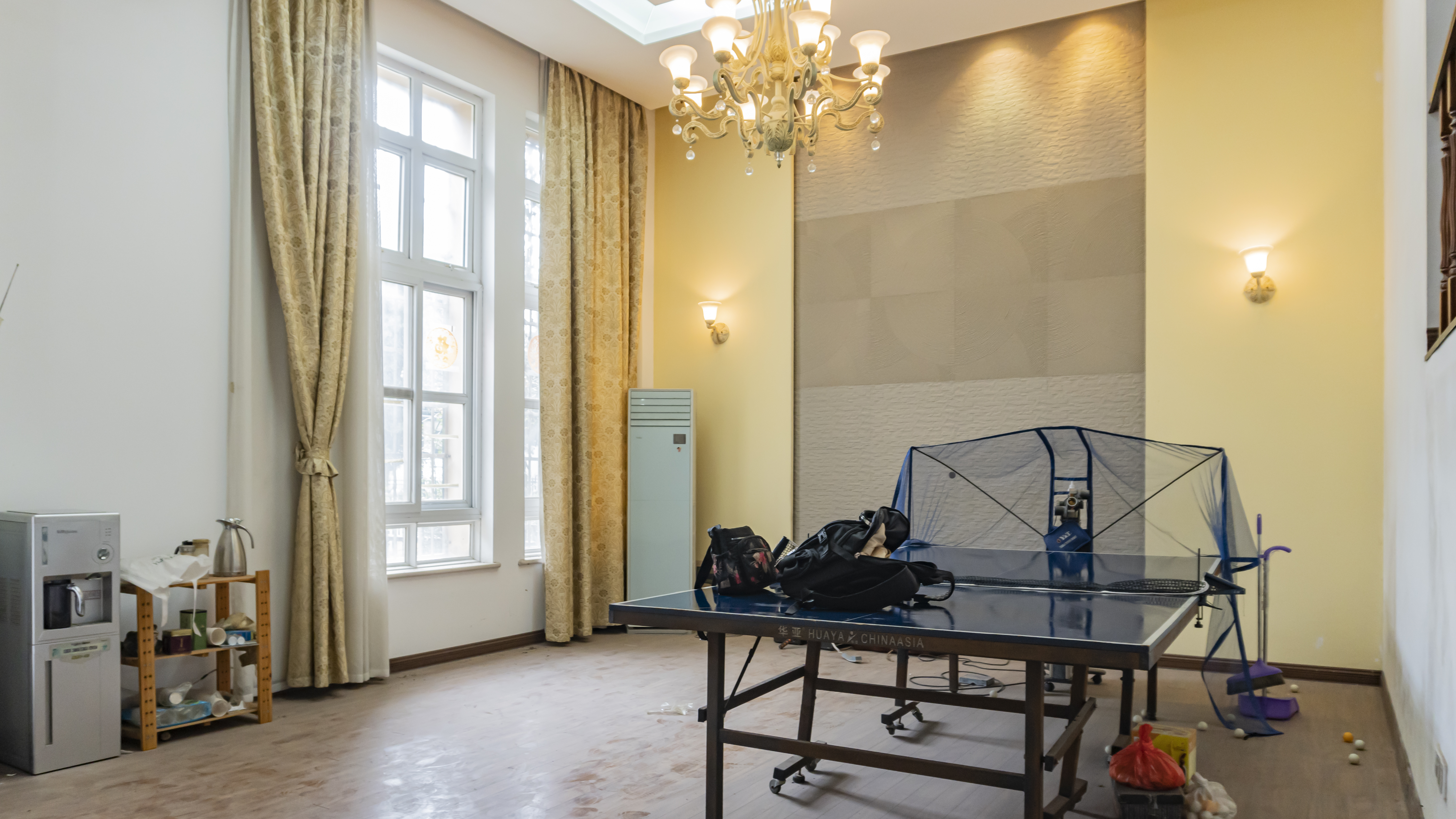 精锐华府别墅区(精锐国际新城) 5室2厅3卫 148.0万 精锐华府别墅区(精锐国际新城) 5室2厅3卫 148.0万室内图