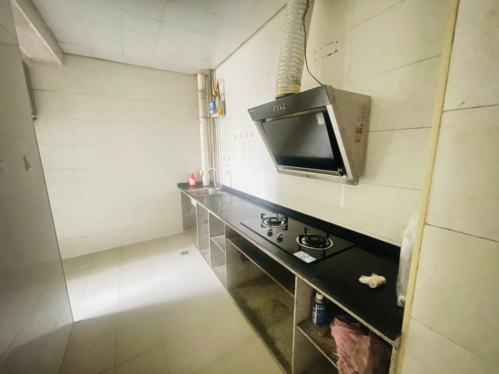 山水洲城华晨第一城 2室2厅1卫 48.8万 山水洲城华晨第一城 2室2厅1卫 48.8万室内图