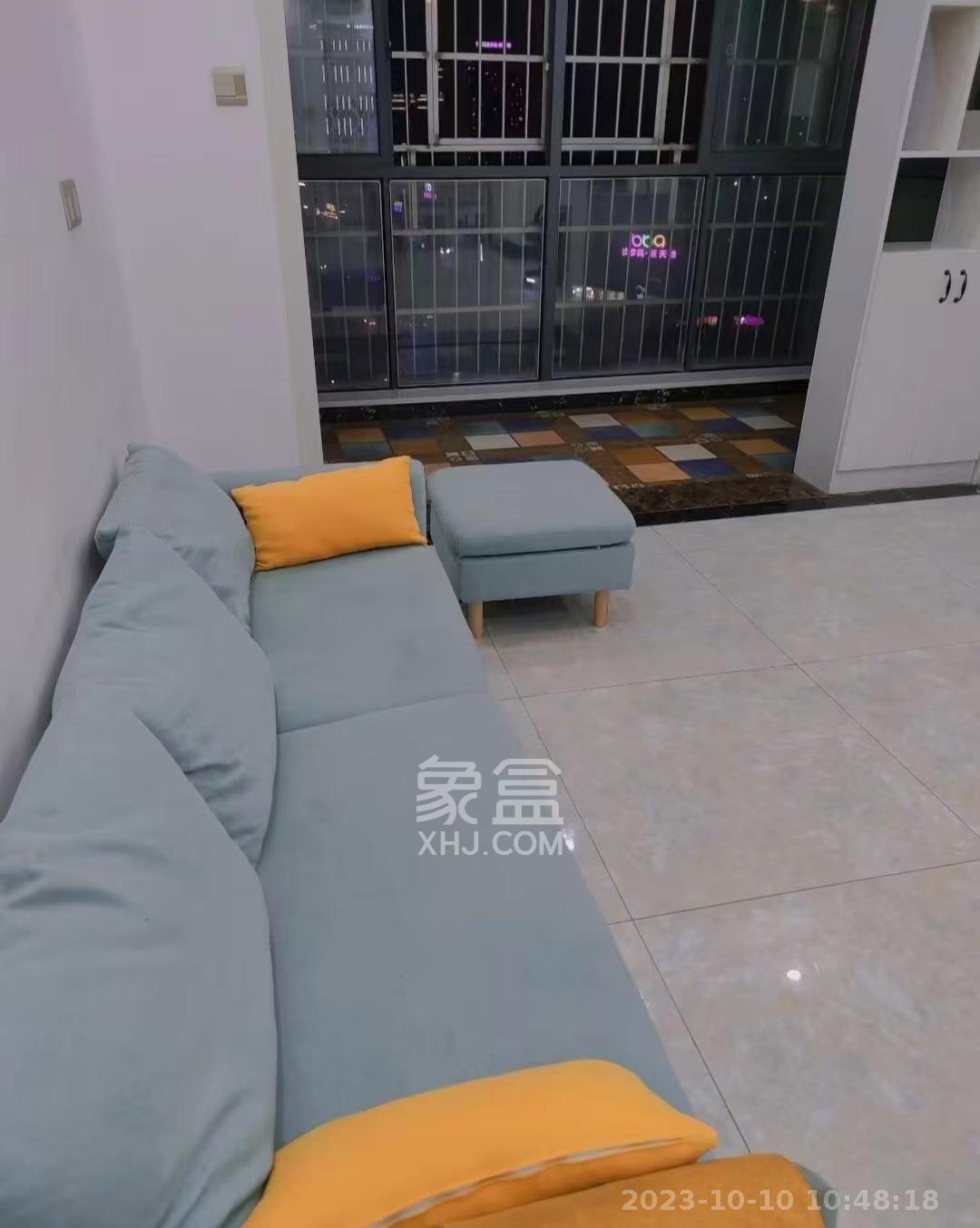 梅溪峰汇（房聚梅溪壹中心）  3室2厅1卫   2800.00元/月室内图