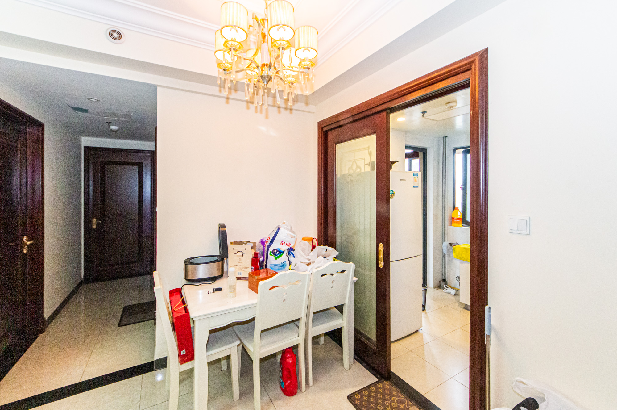 恒大御景半岛锦绣苑  3室2厅1卫    110.0万客厅