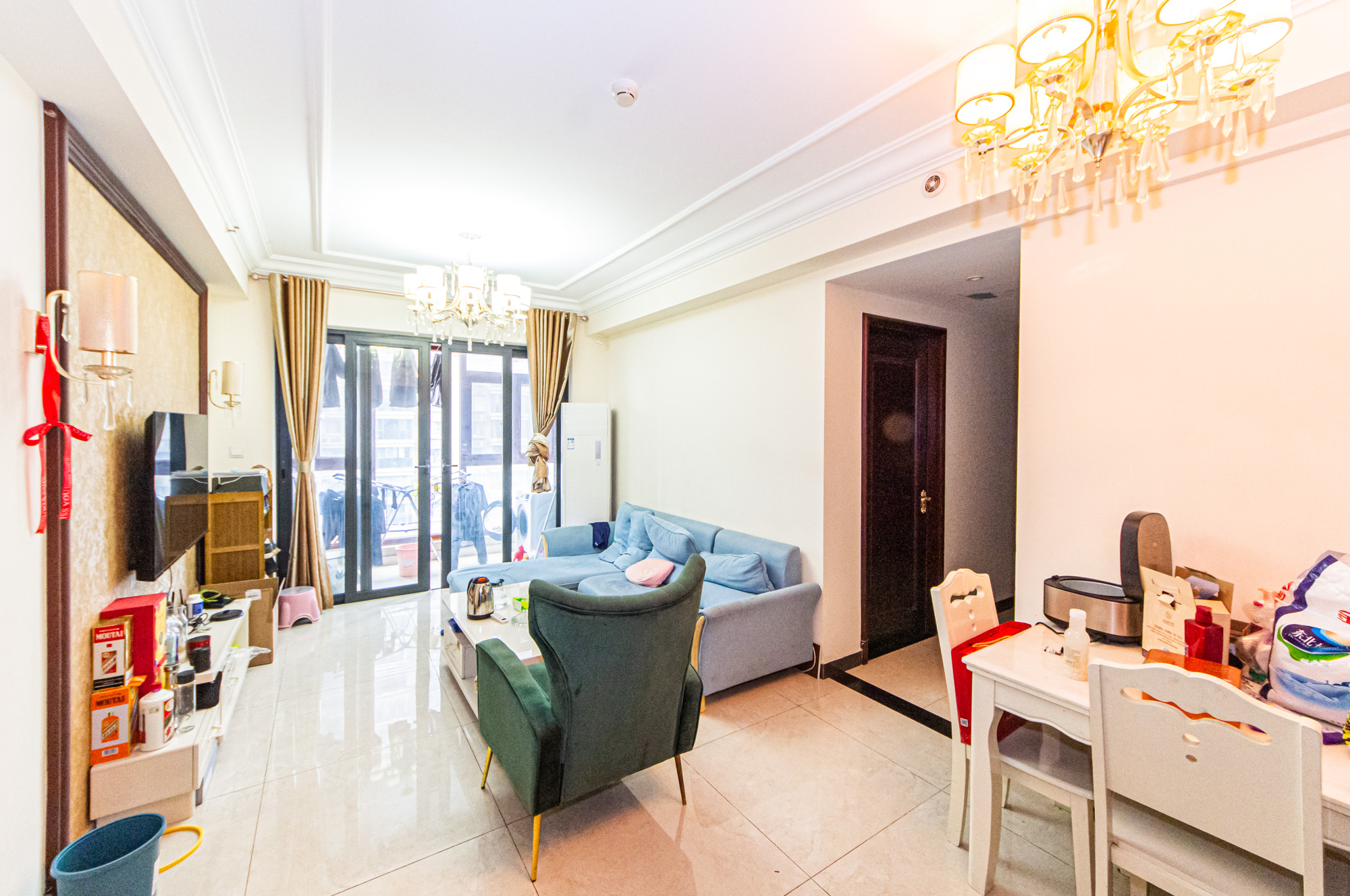 恒大御景半岛锦绣苑  3室2厅1卫    110.0万客厅