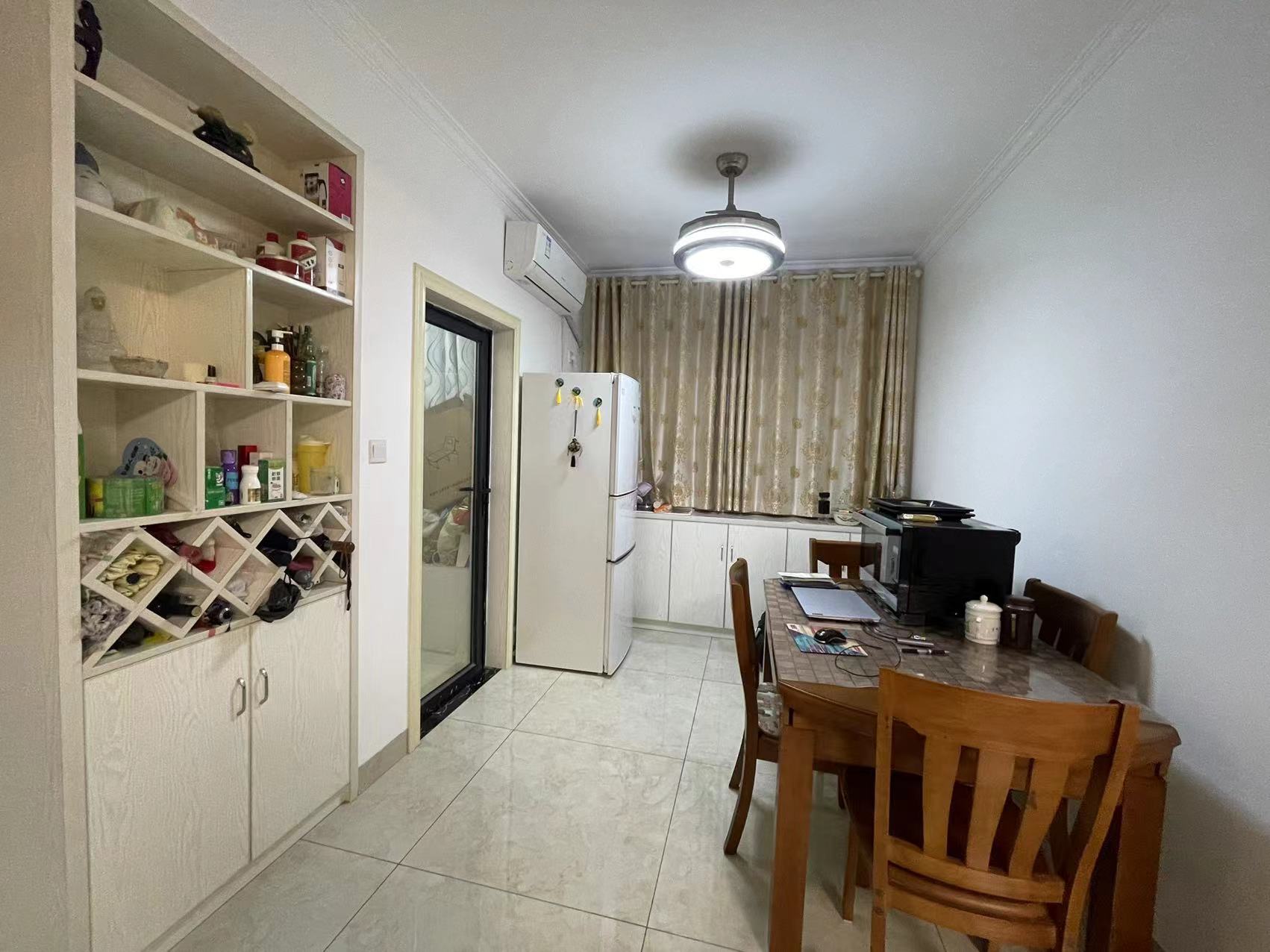 中建御山和苑 4室2厅2卫 85.0万 中建御山和苑 4室2厅2卫 85.0万室内图