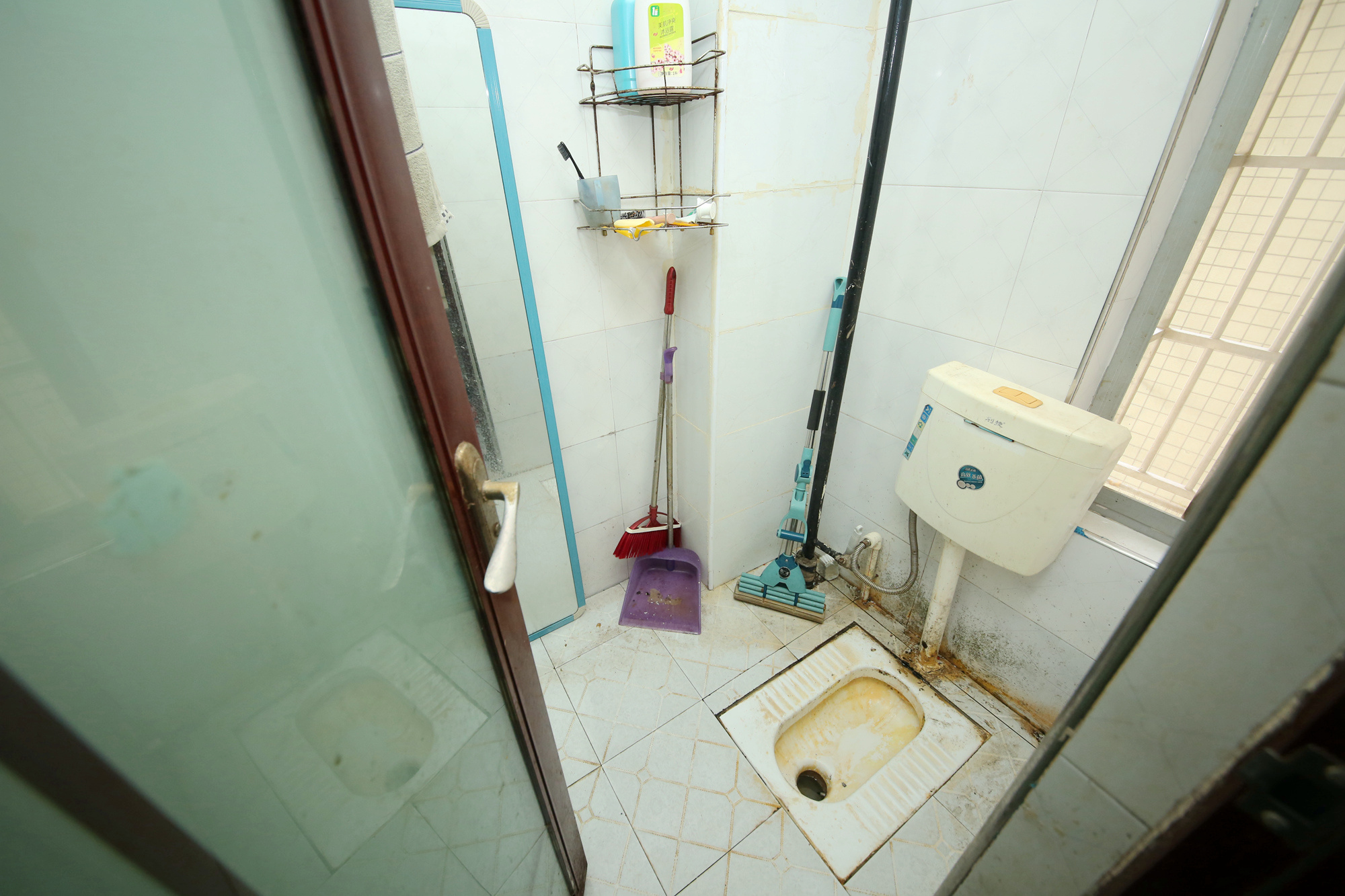 西源鑫大厦  3室2厅2卫   109.80万卫生间