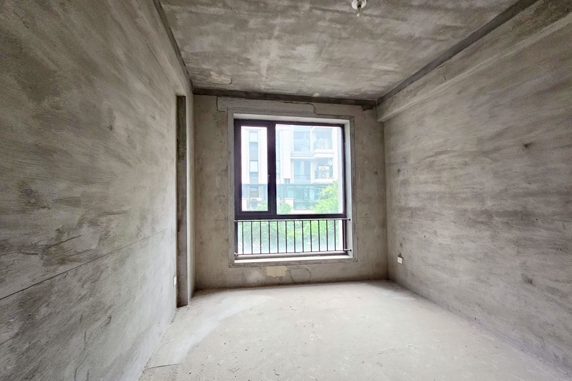 明昇壹城（明昇时代广场）一期  3室2厅2卫    330.0万其他