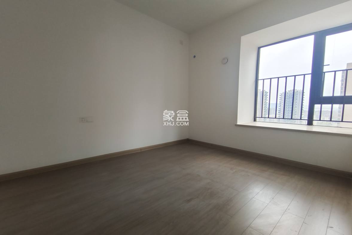 蓝溪谷 0室0厅0卫 80.00万 蓝溪谷 0室0厅0卫 80.00万室内图