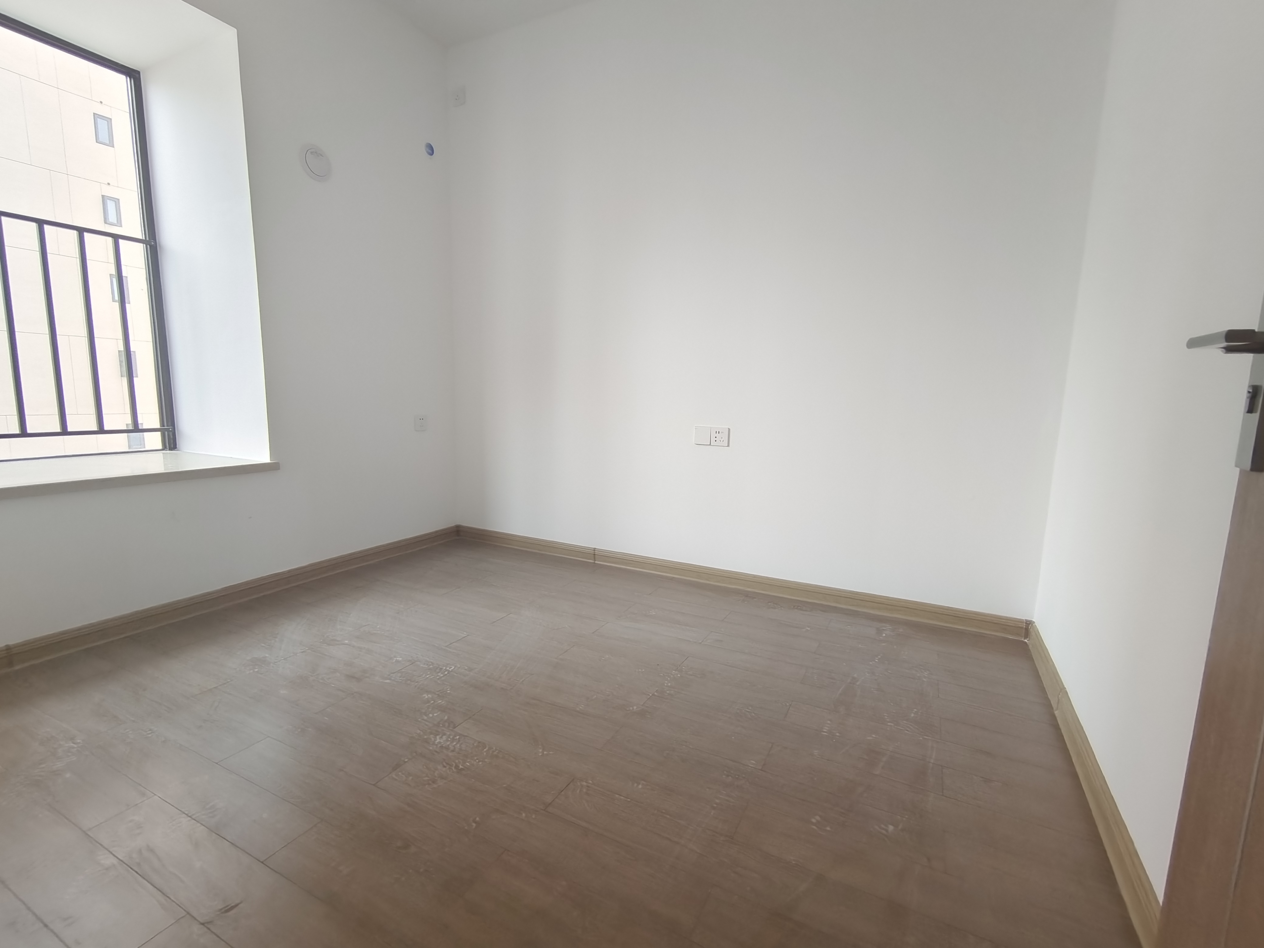 蓝溪谷 0室0厅0卫 80.00万 蓝溪谷 0室0厅0卫 80.00万室内图