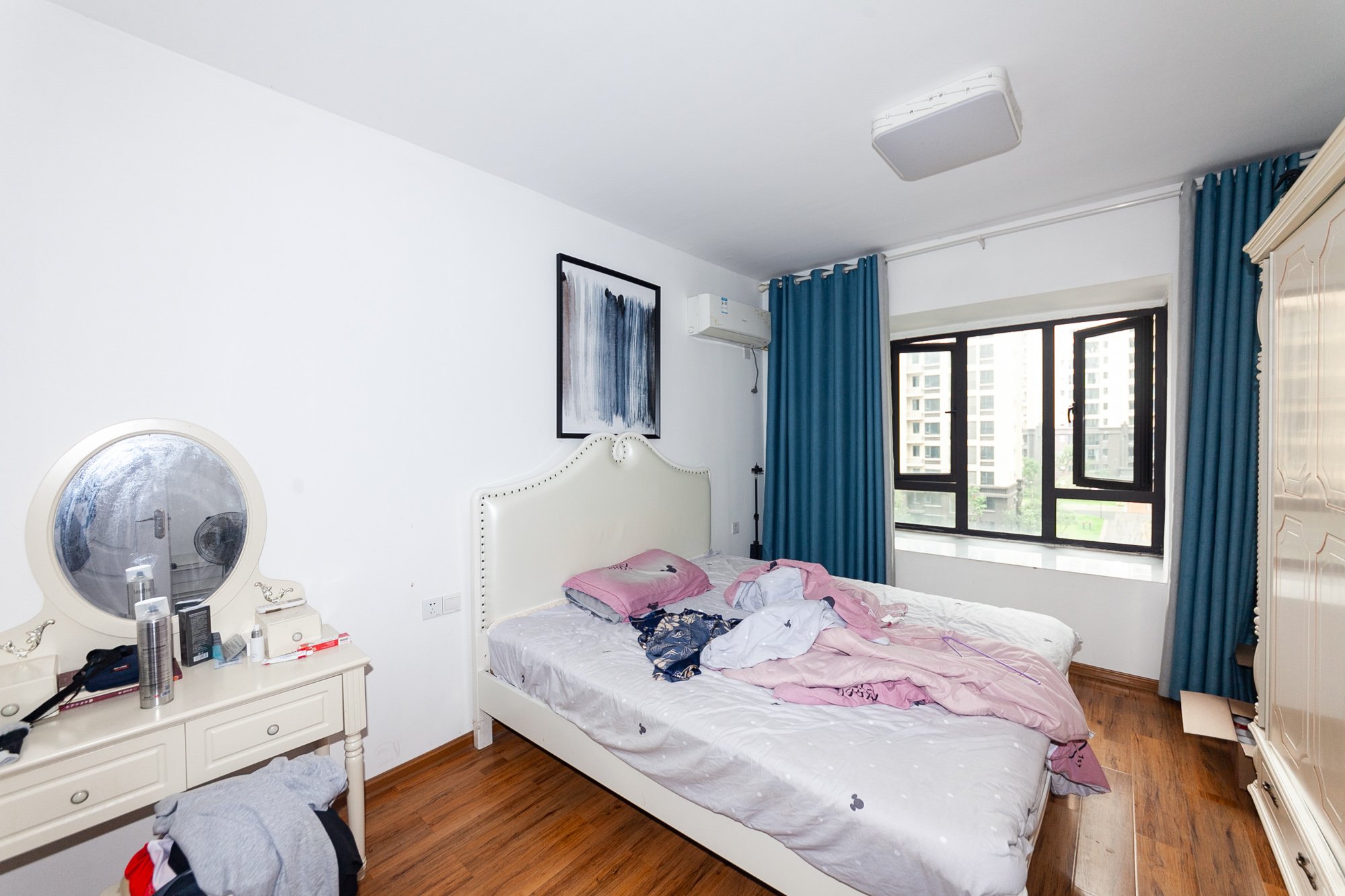 勤诚达境界城 4室2厅2卫 116.0万 勤诚达境界城 4室2厅2卫 116.0万卧室