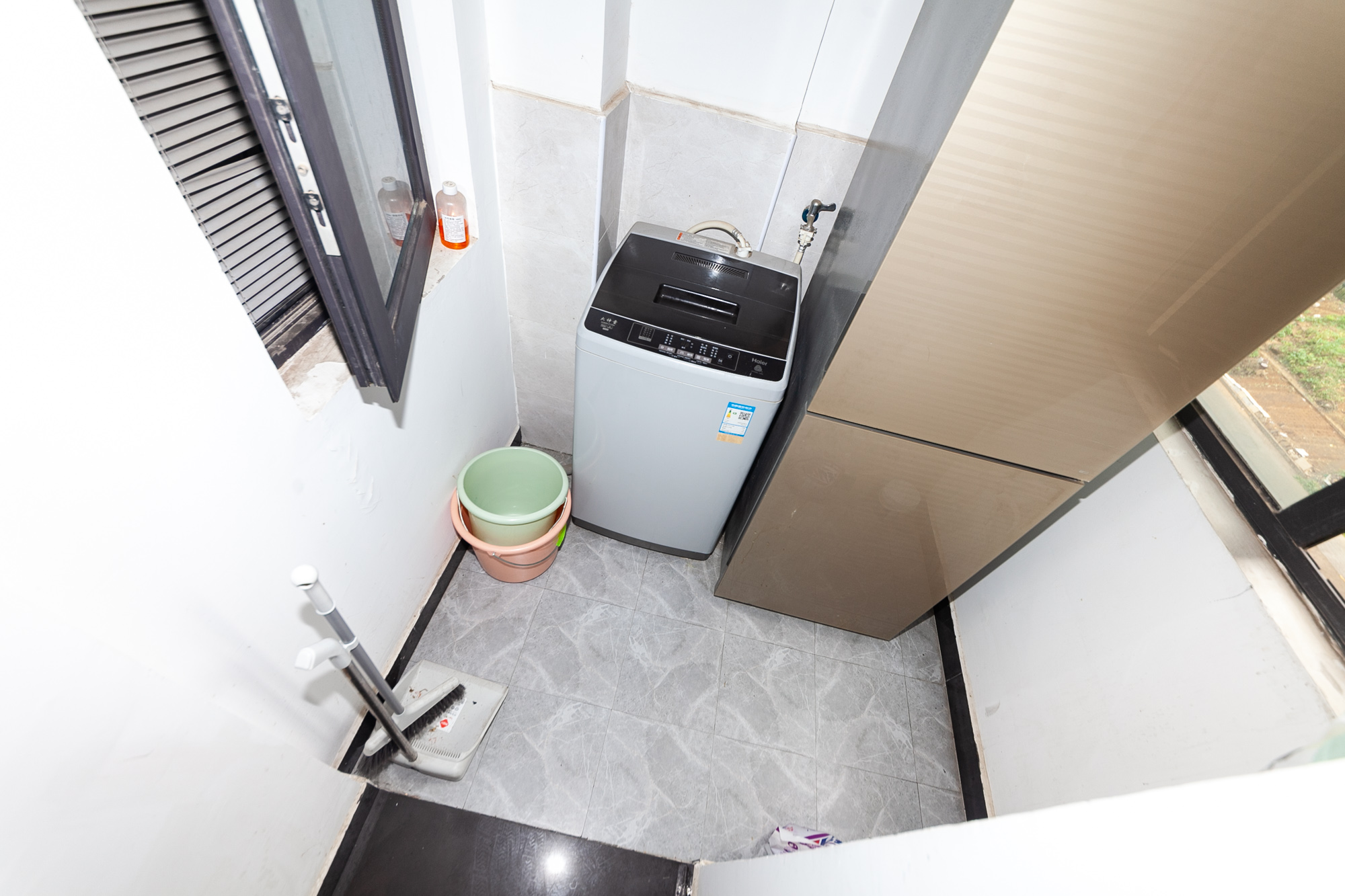 勤诚达境界城 4室2厅2卫 116.0万 勤诚达境界城 4室2厅2卫 116.0万阳台