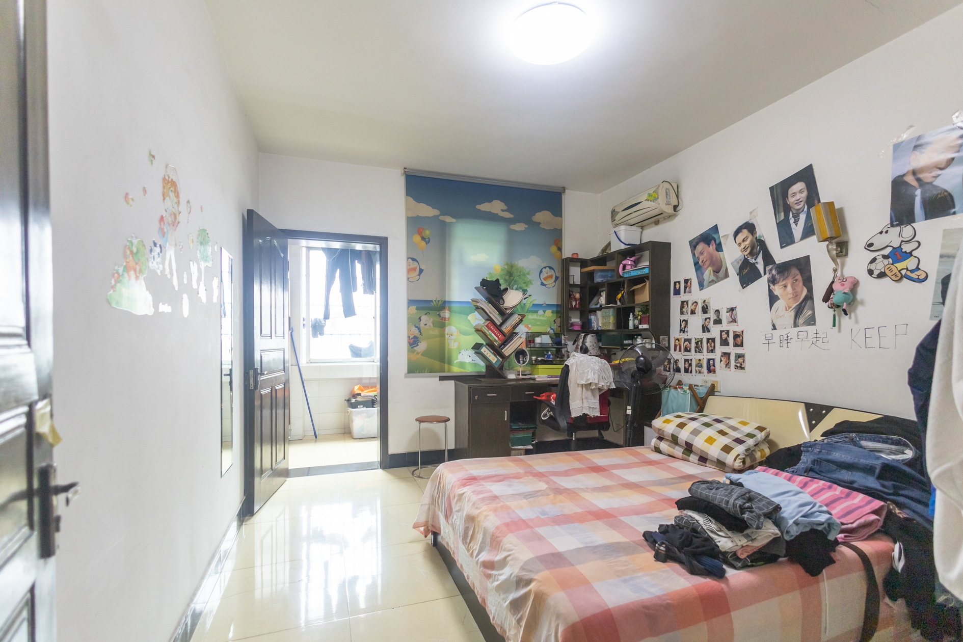 中南汽车世界  2室2厅1卫    33.0万 中南汽车世界  2室2厅1卫    33.0万卧室