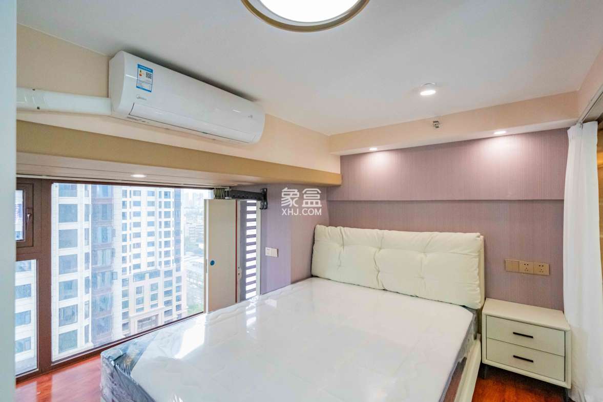 富兴时代御城 2室1厅1卫 100.0万 富兴时代御城 2室1厅1卫 100.0万卧室