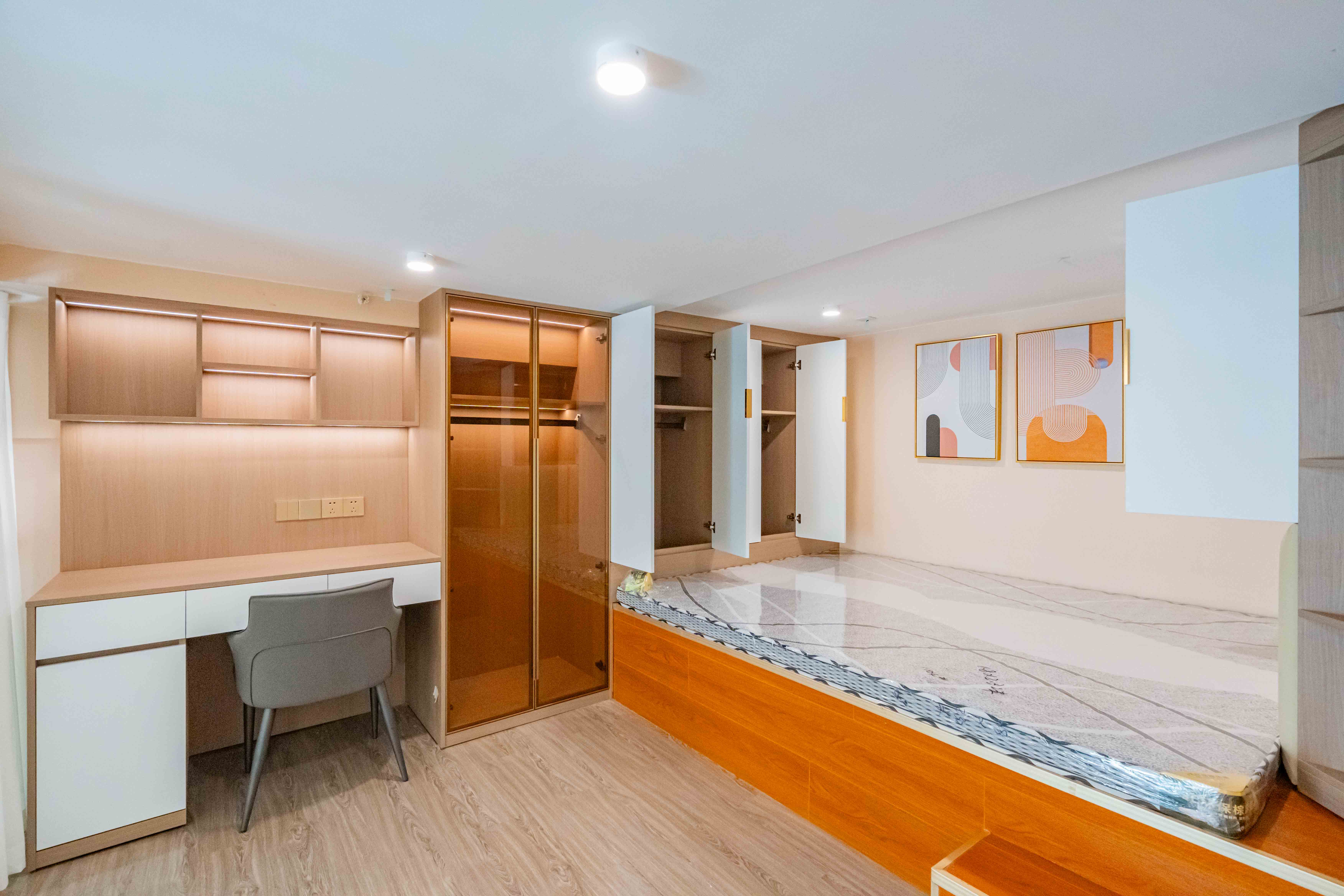 富兴时代御城  2室1厅1卫    100.0万卧室