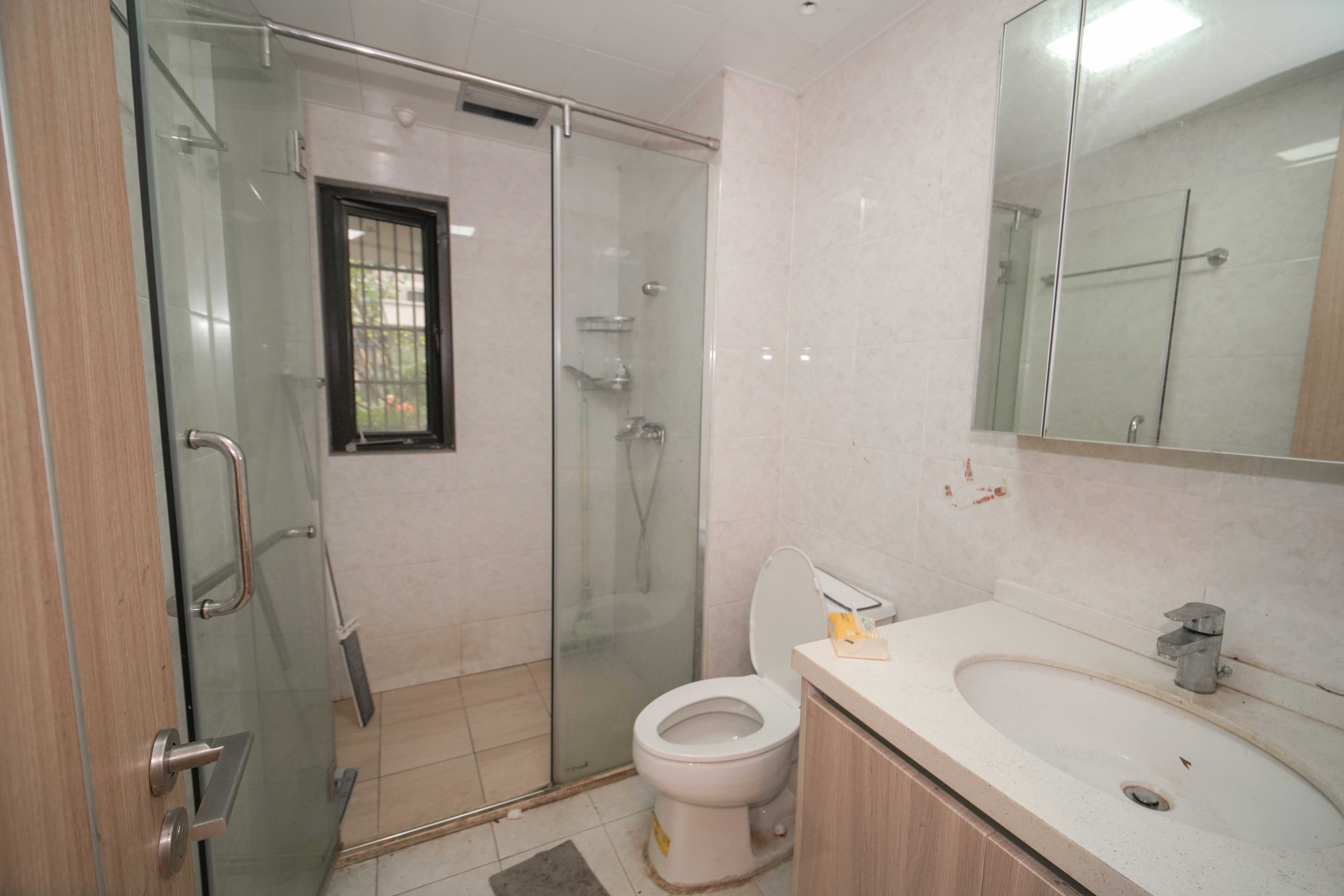 新城国际花都 3室2厅2卫 94.0万 新城国际花都 3室2厅2卫 94.0万卫生间